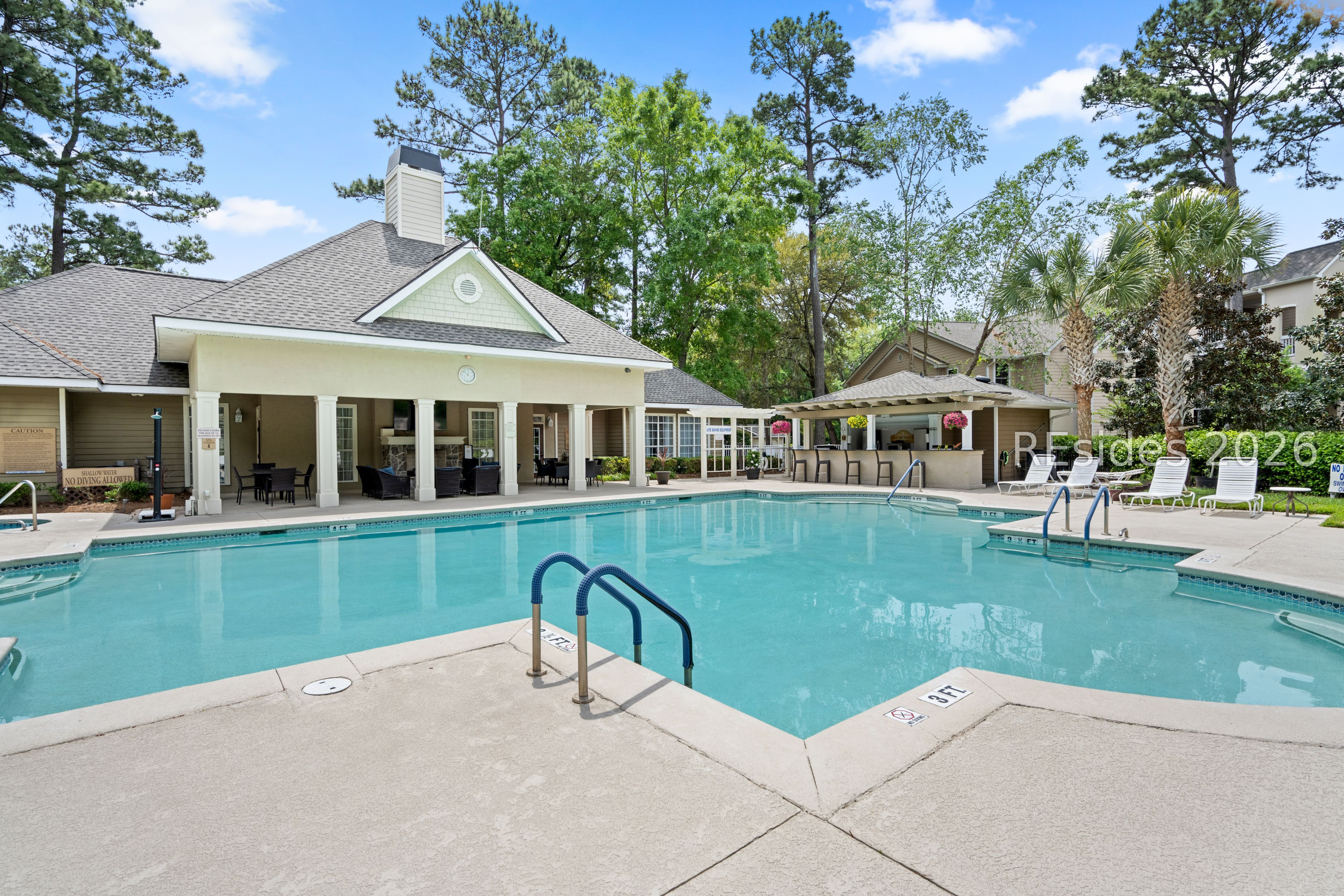 380 Marshland Road Unit: J14