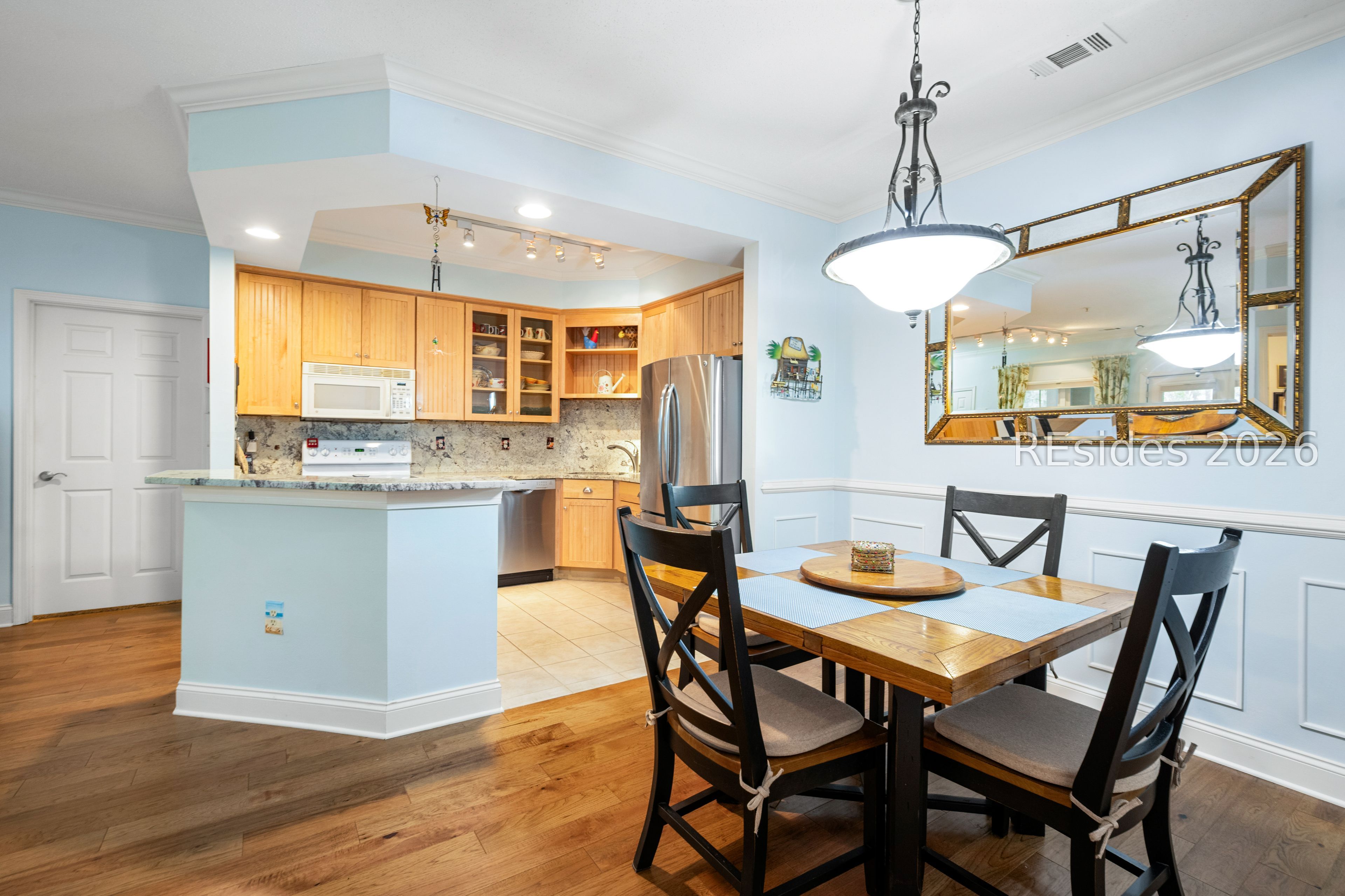 380 Marshland Road Unit: J14