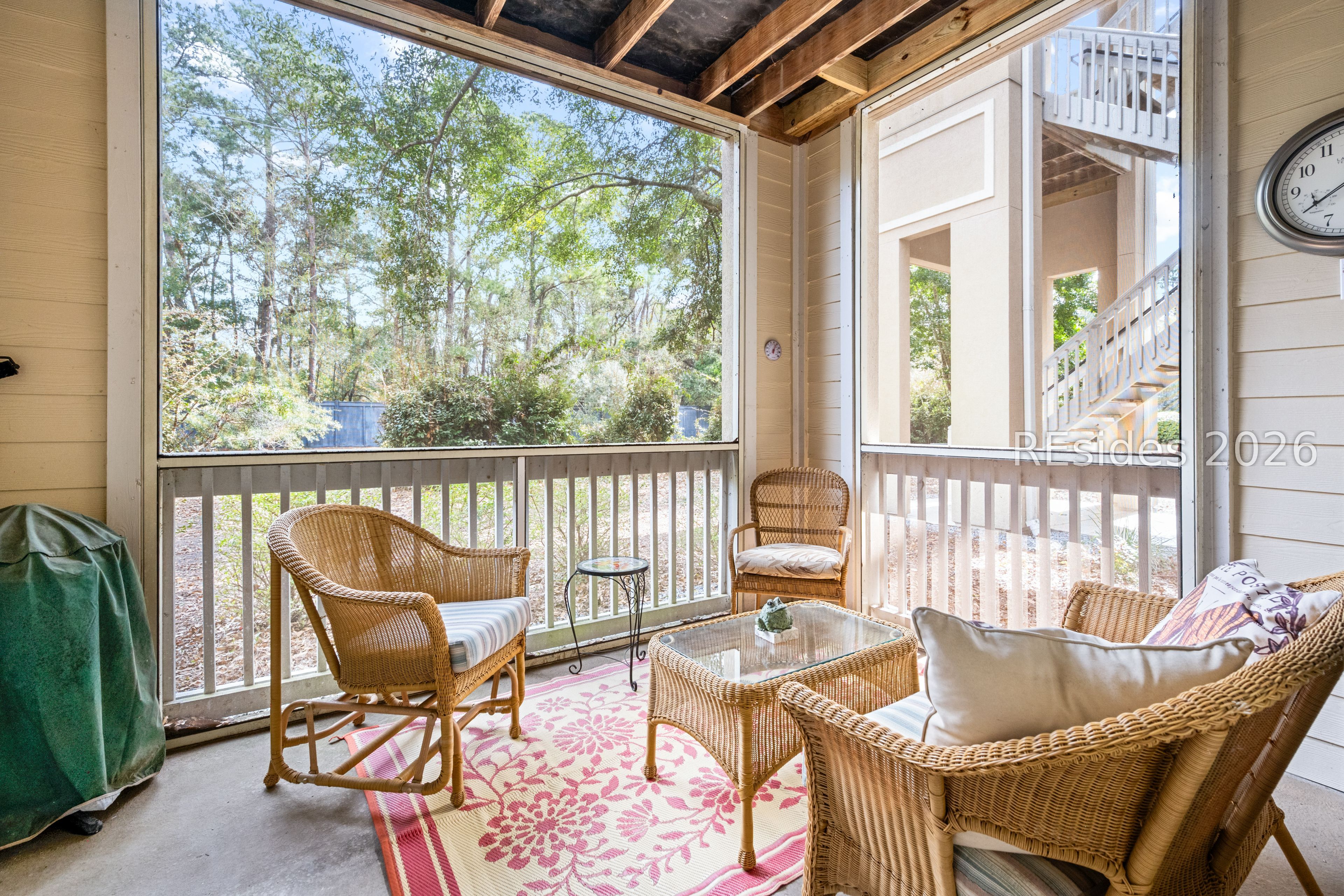 380 Marshland Road Unit: J14