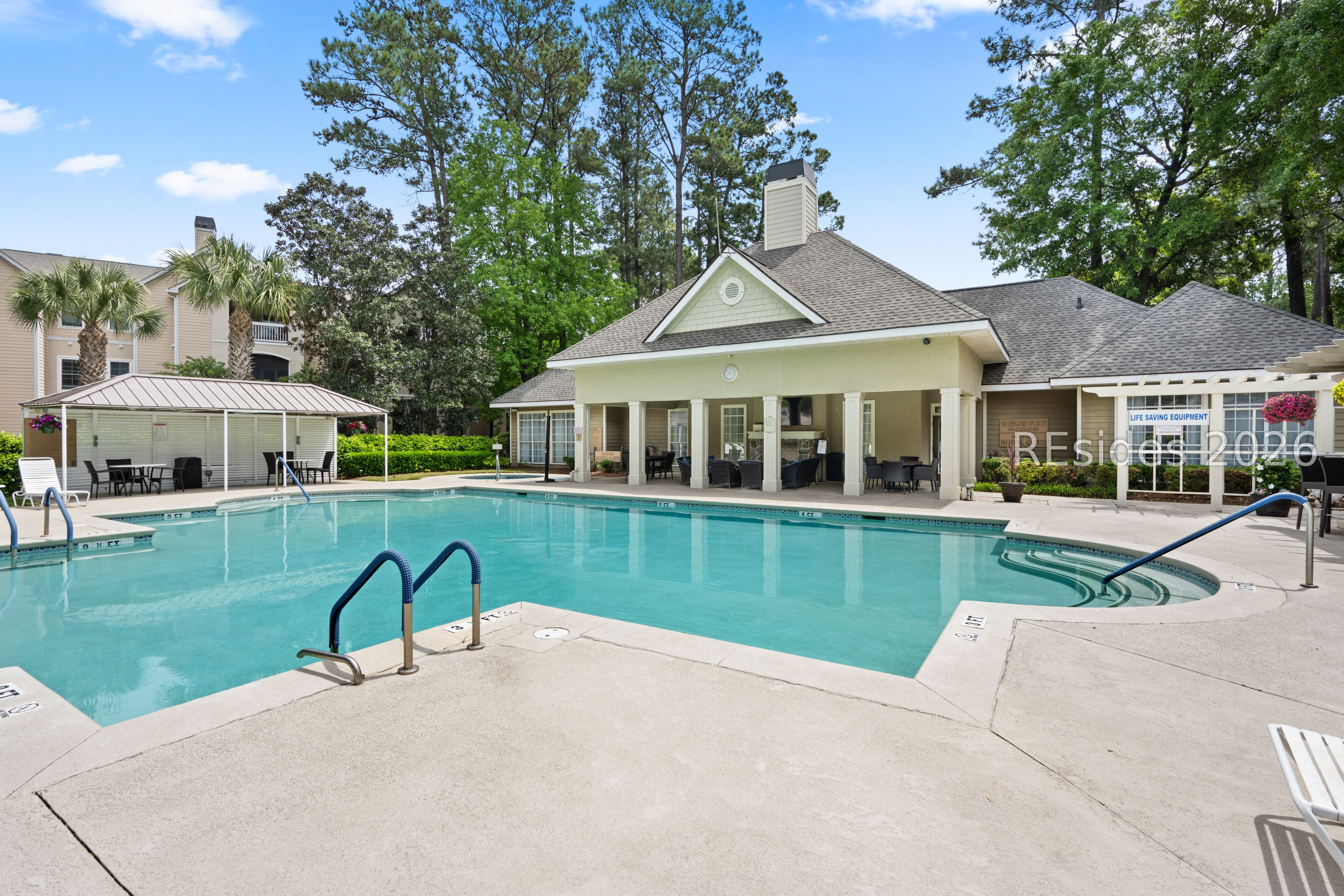380 Marshland Road Unit: J14