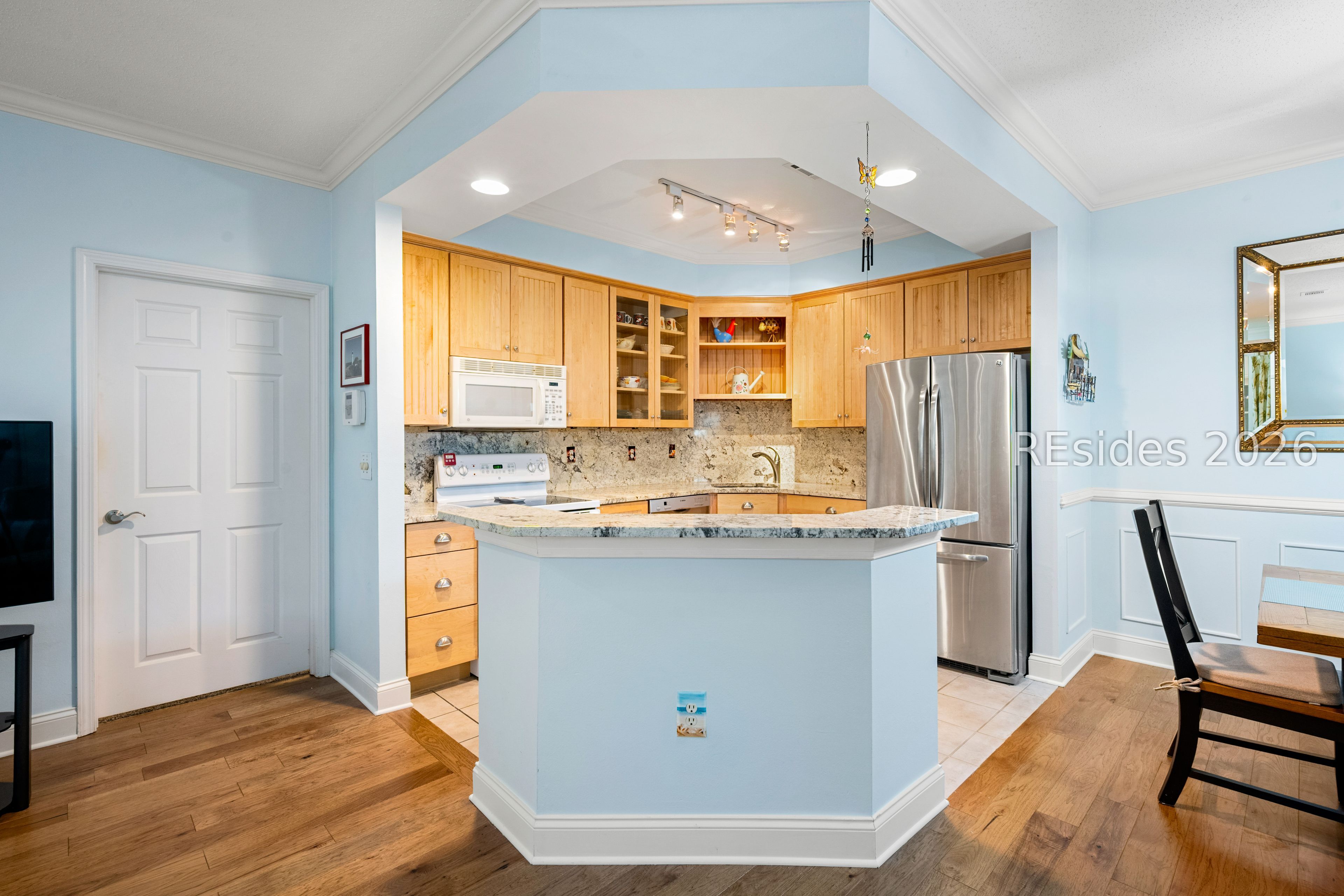 380 Marshland Road Unit: J14