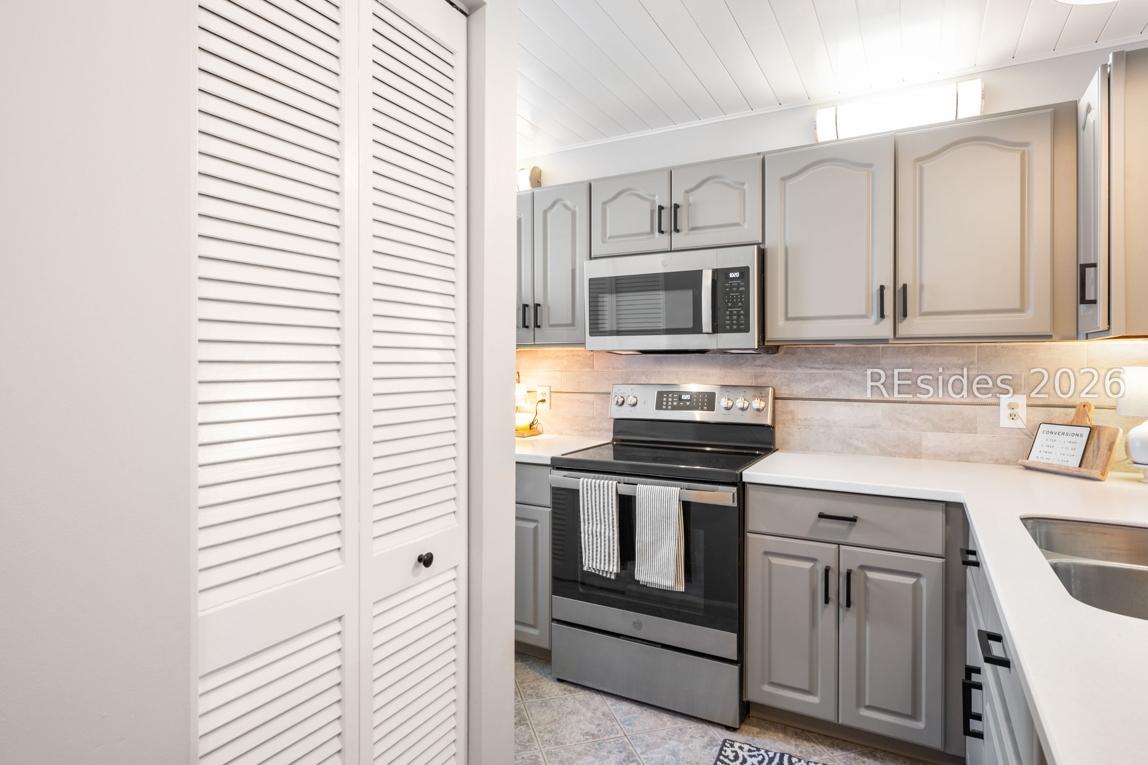 96 Mathews Drive Unit: 164