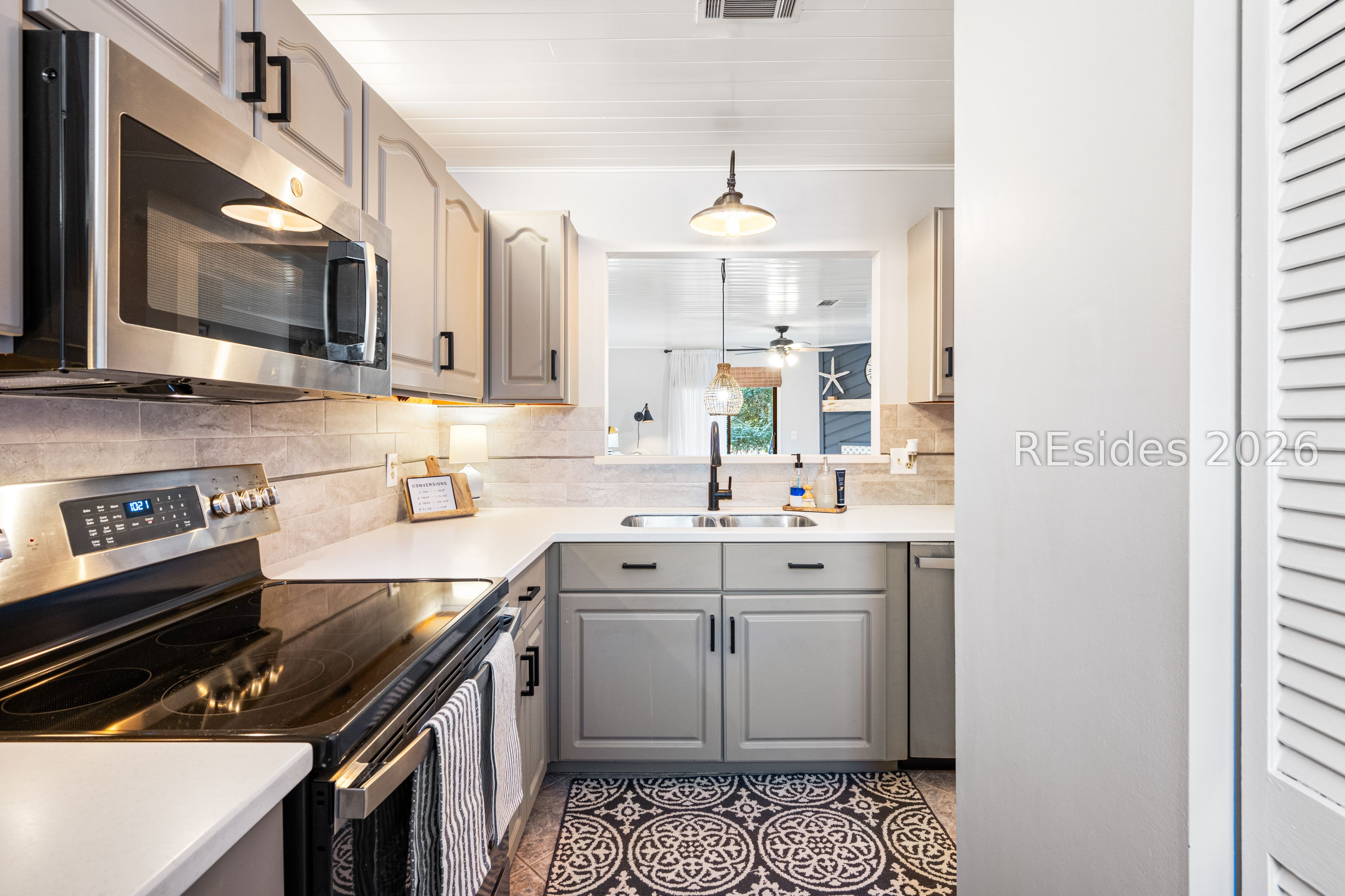 96 Mathews Drive Unit: 164