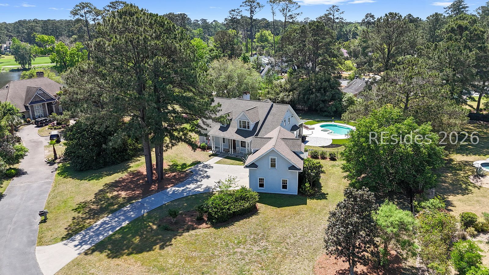 4 Hidden Lake Court