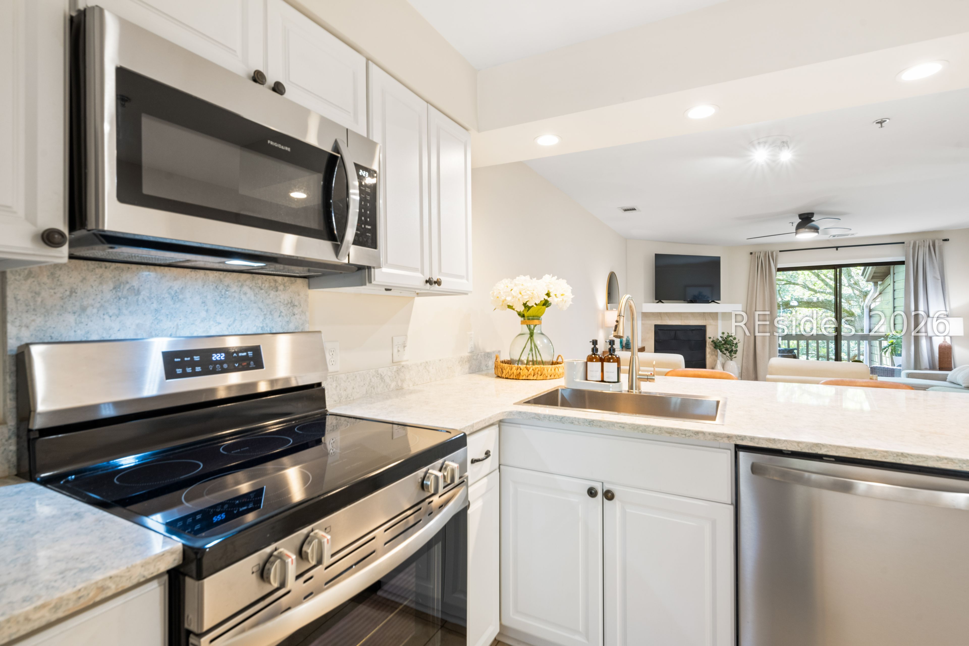 50 Yacht Cove Drive Unit: 327