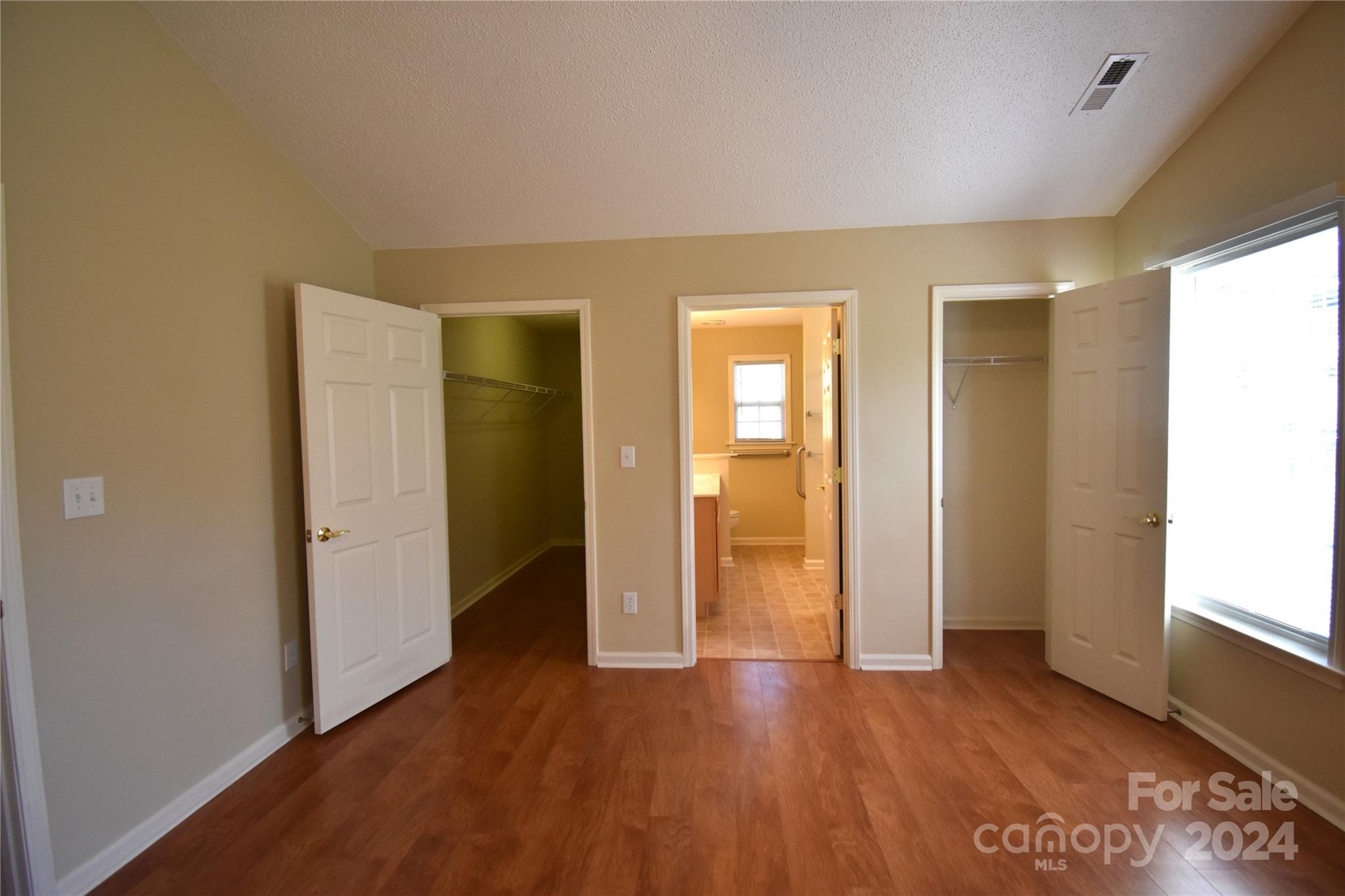 144 Morning Mist Road