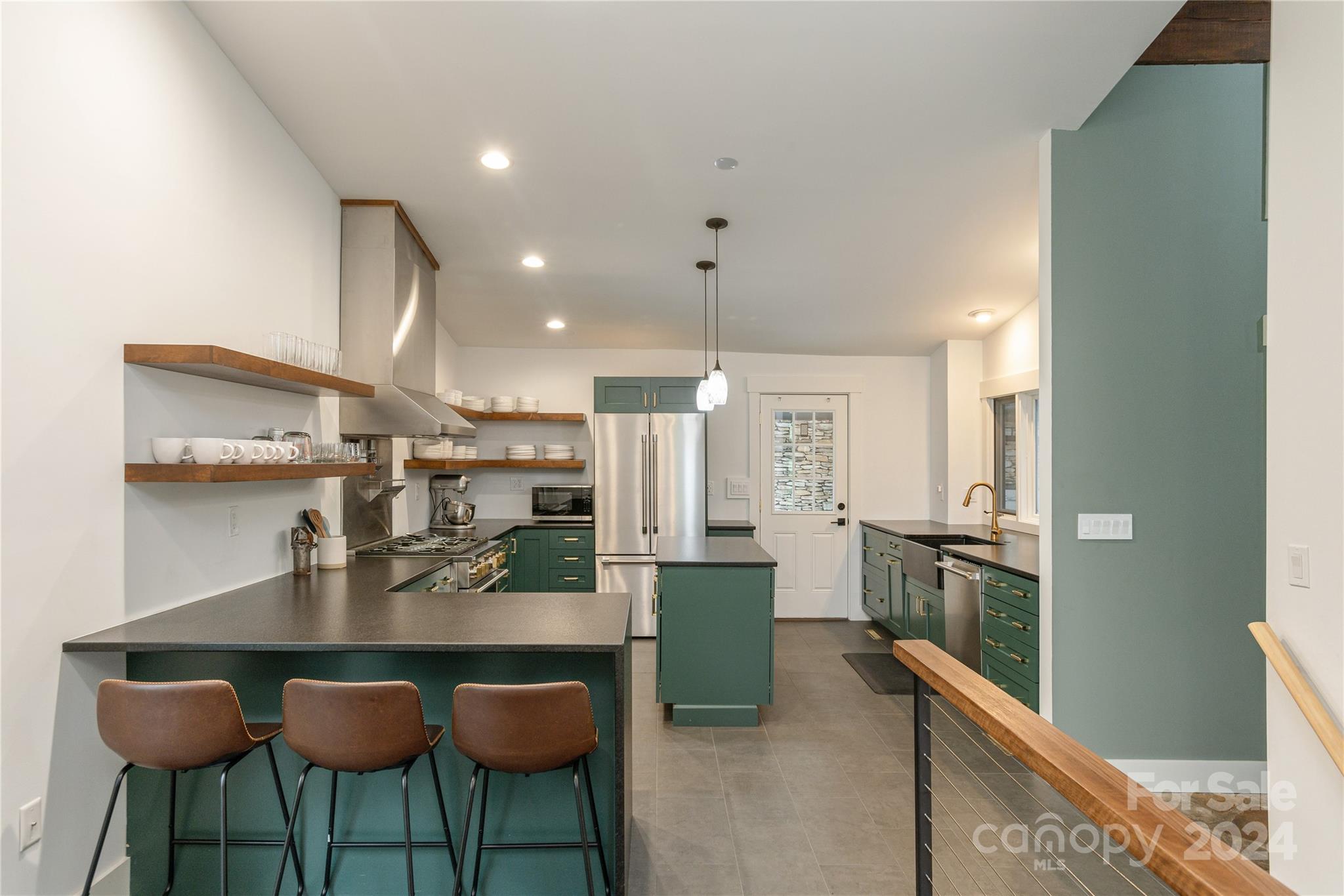 45 Chestnut Ridge Road