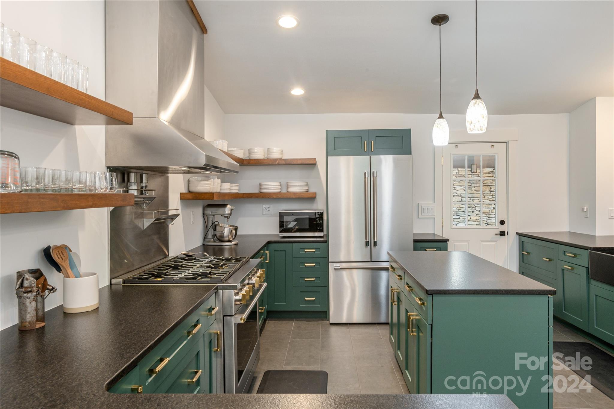 45 Chestnut Ridge Road