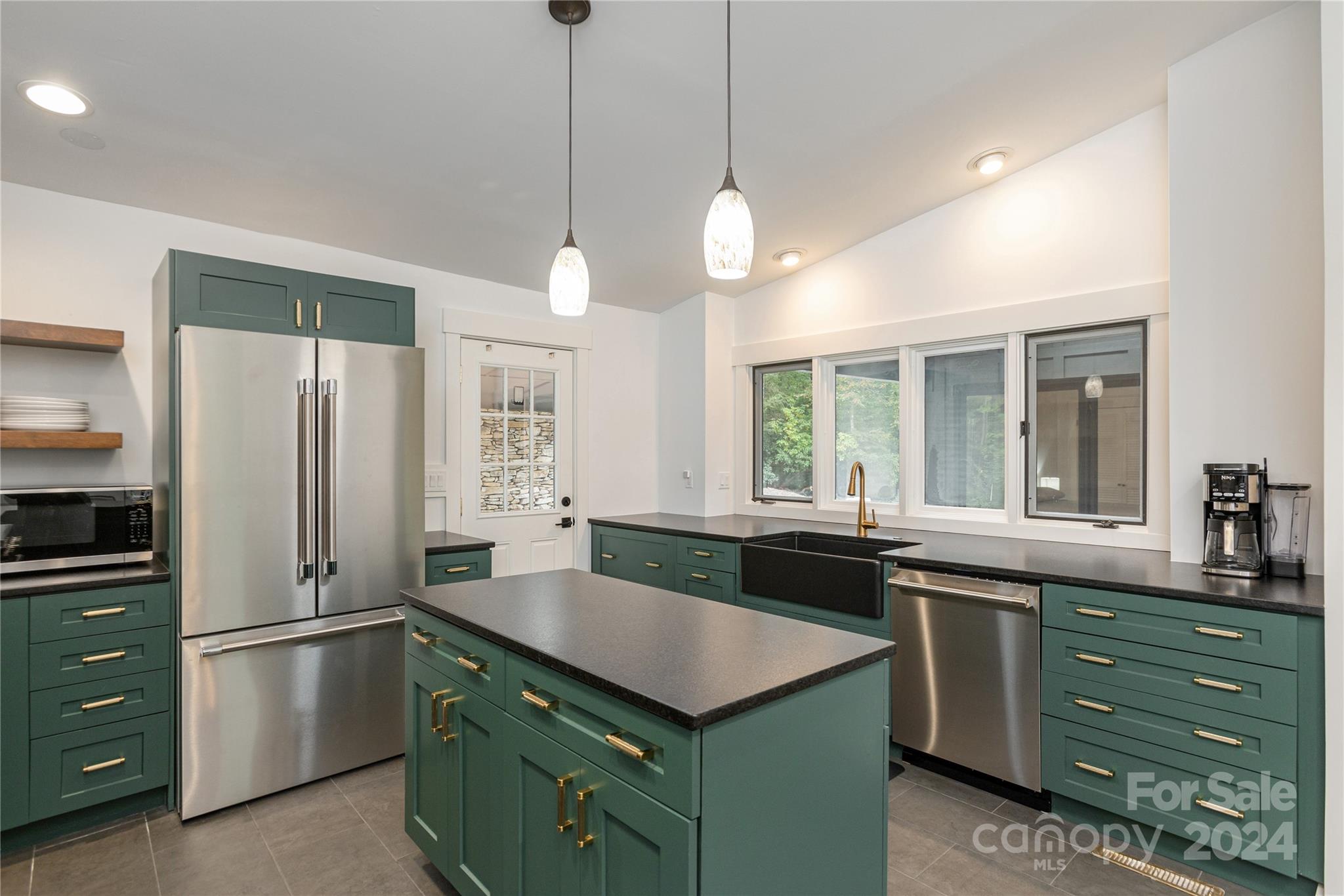 45 Chestnut Ridge Road