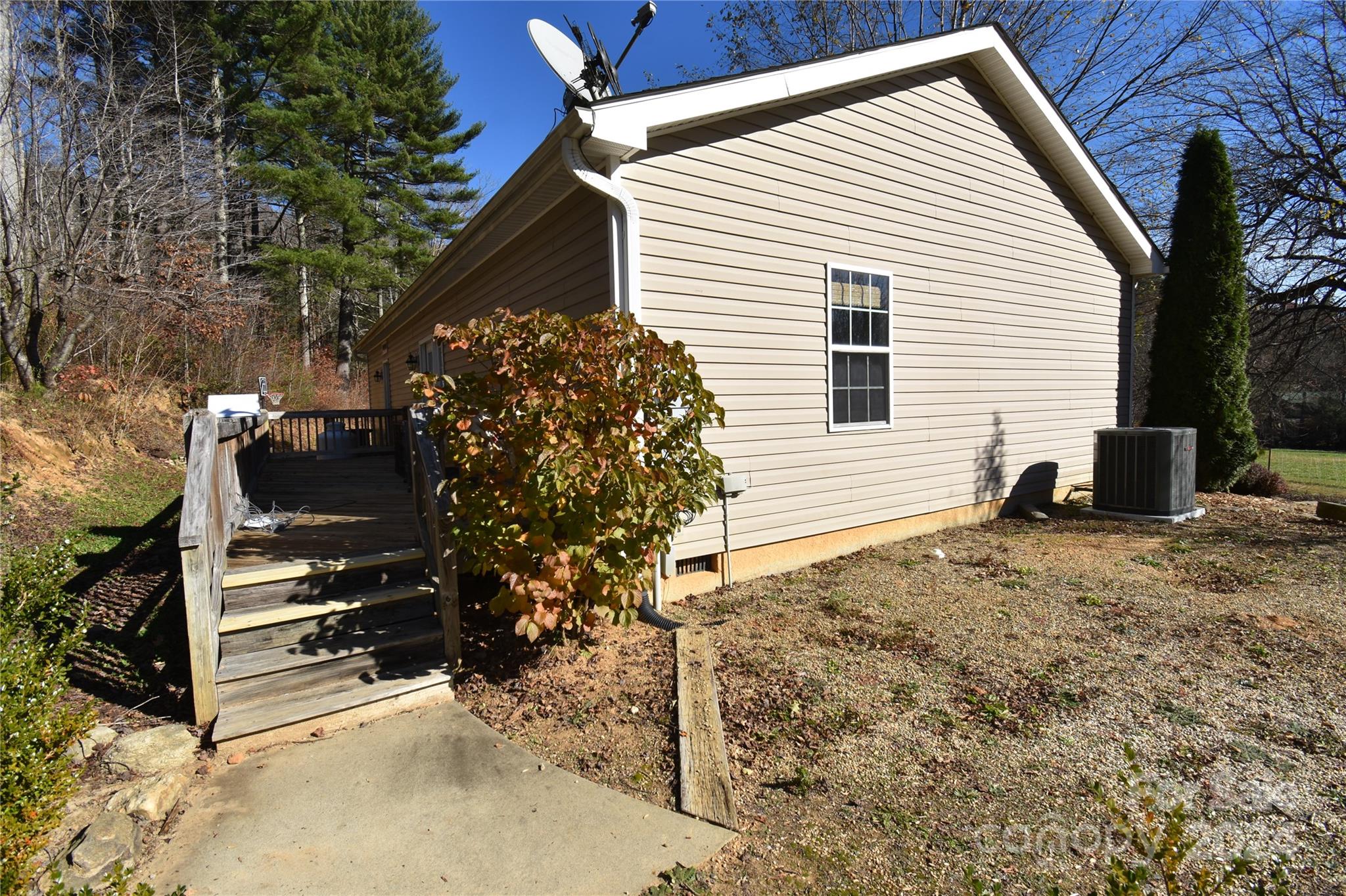 549 Freeman Creek Road