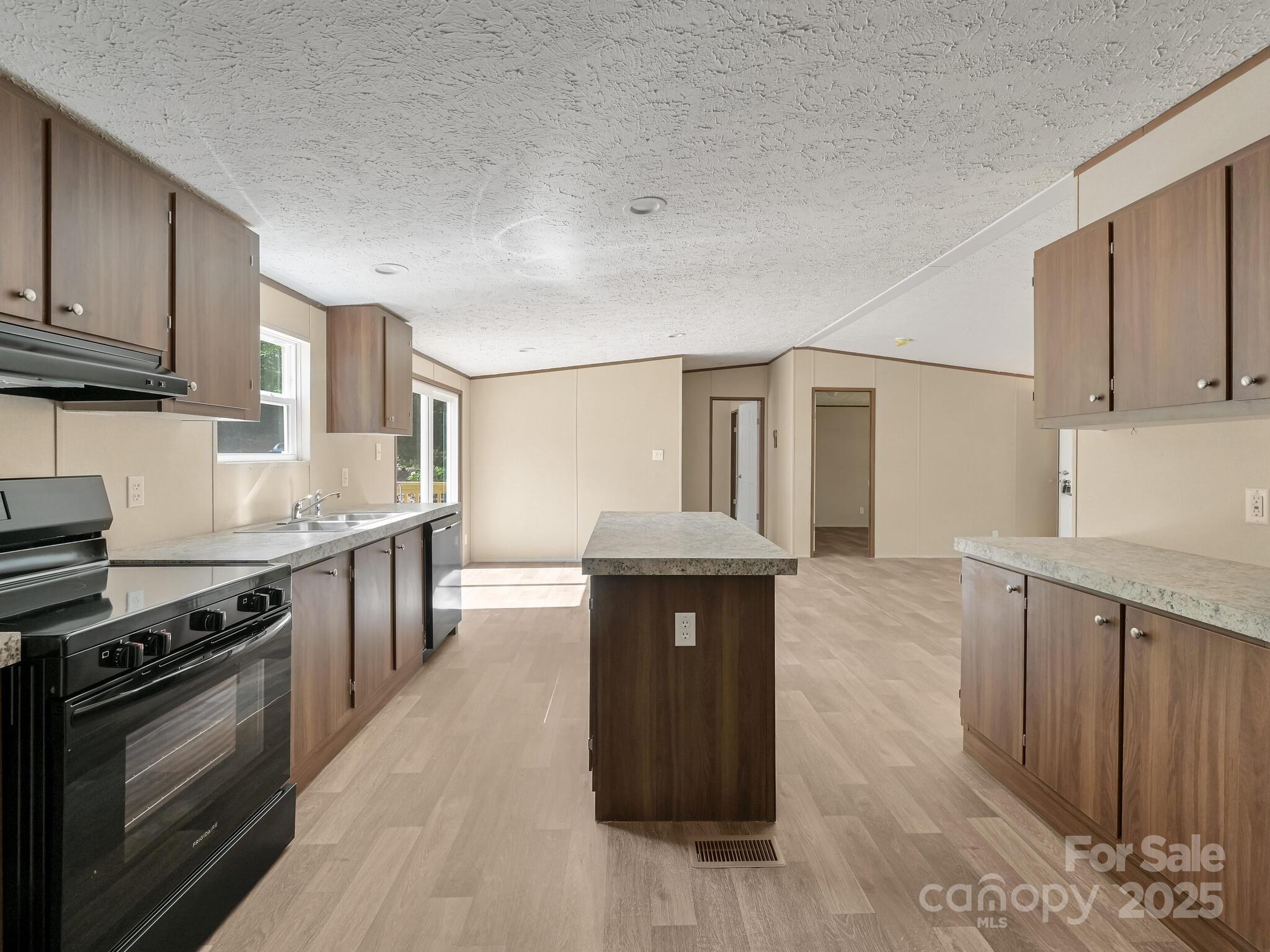 20 Windy Mountain Lane Unit: 1