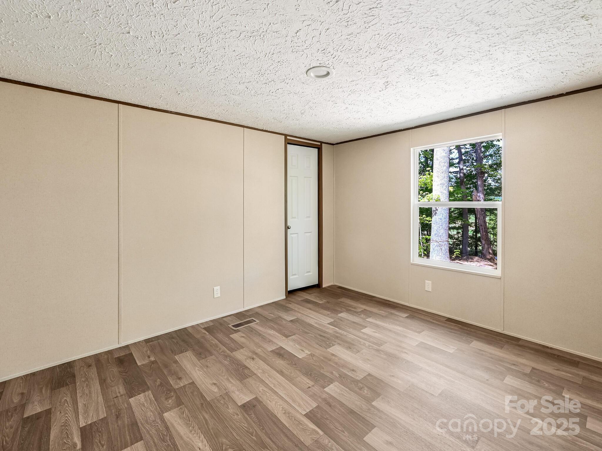 20 Windy Mountain Lane Unit: 1