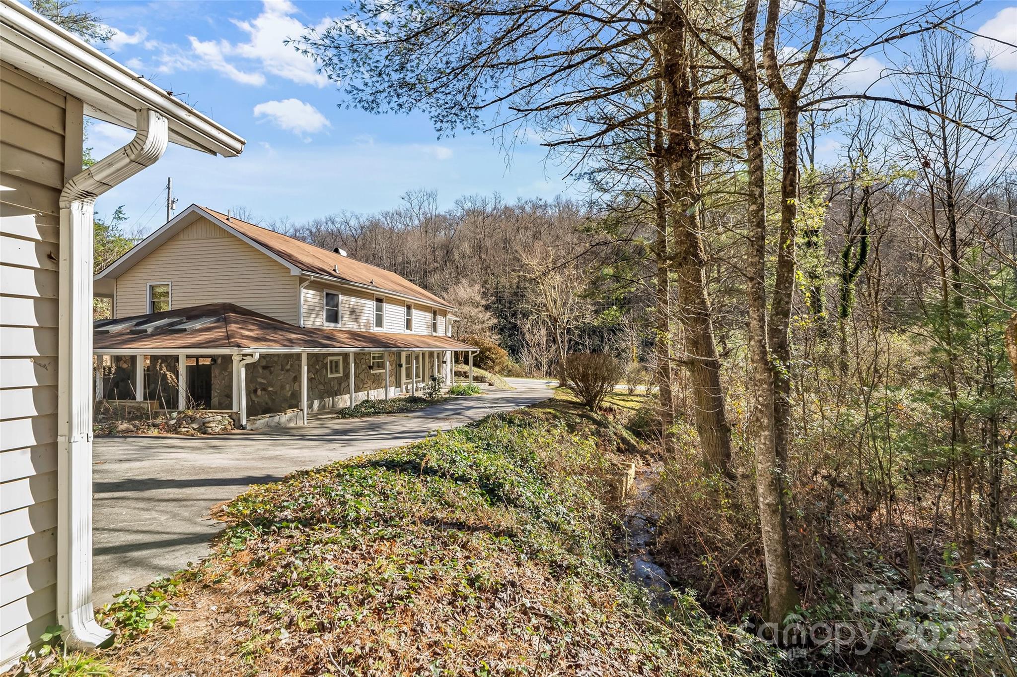 1896 Frozen Creek Road