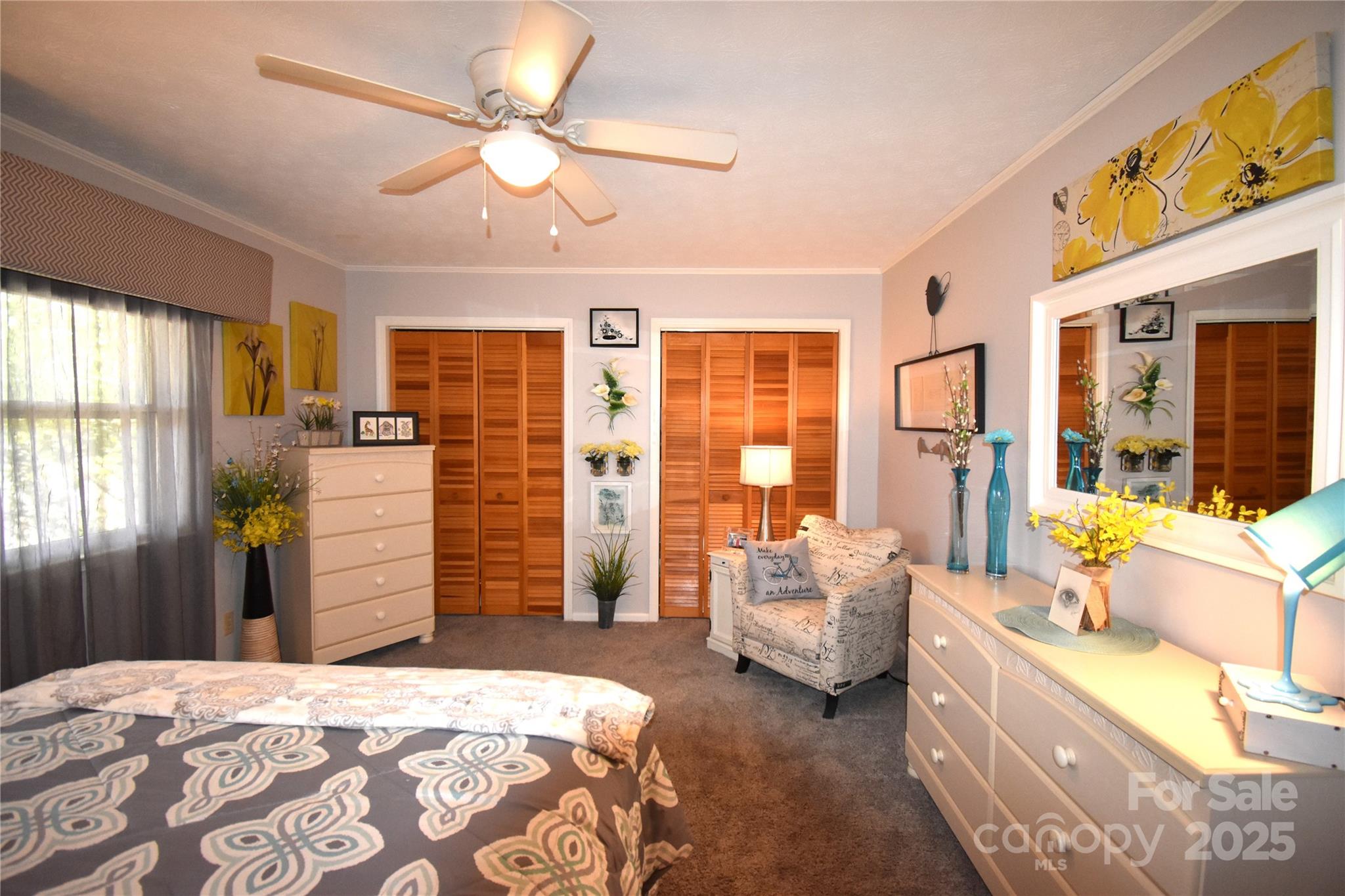 37 Hillside Drive E