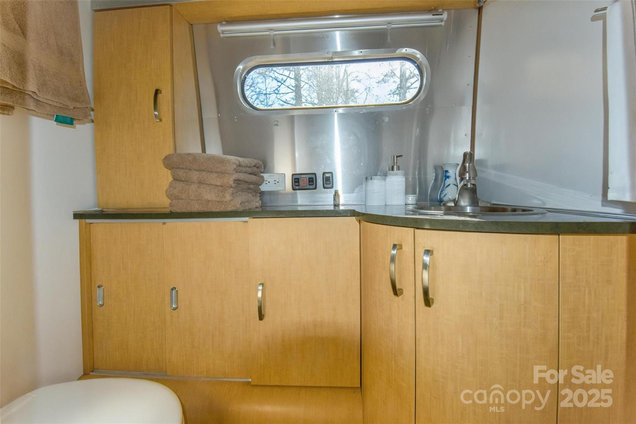 18748 Rosman Highway