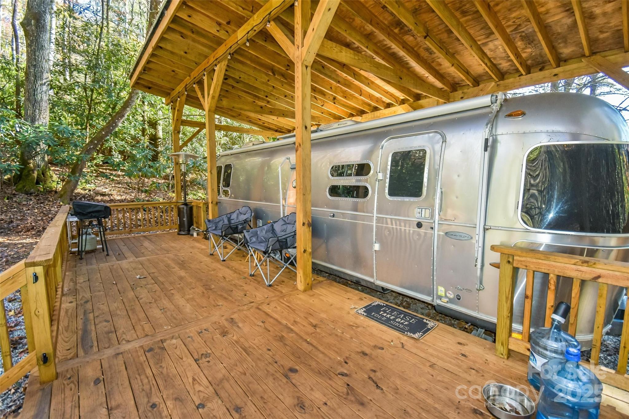 18748 Rosman Highway