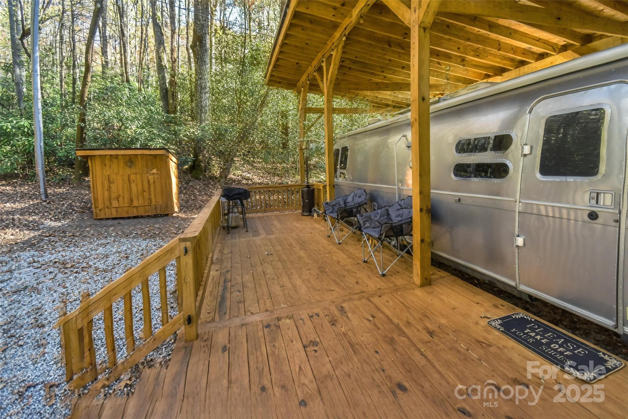 18748 Rosman Highway