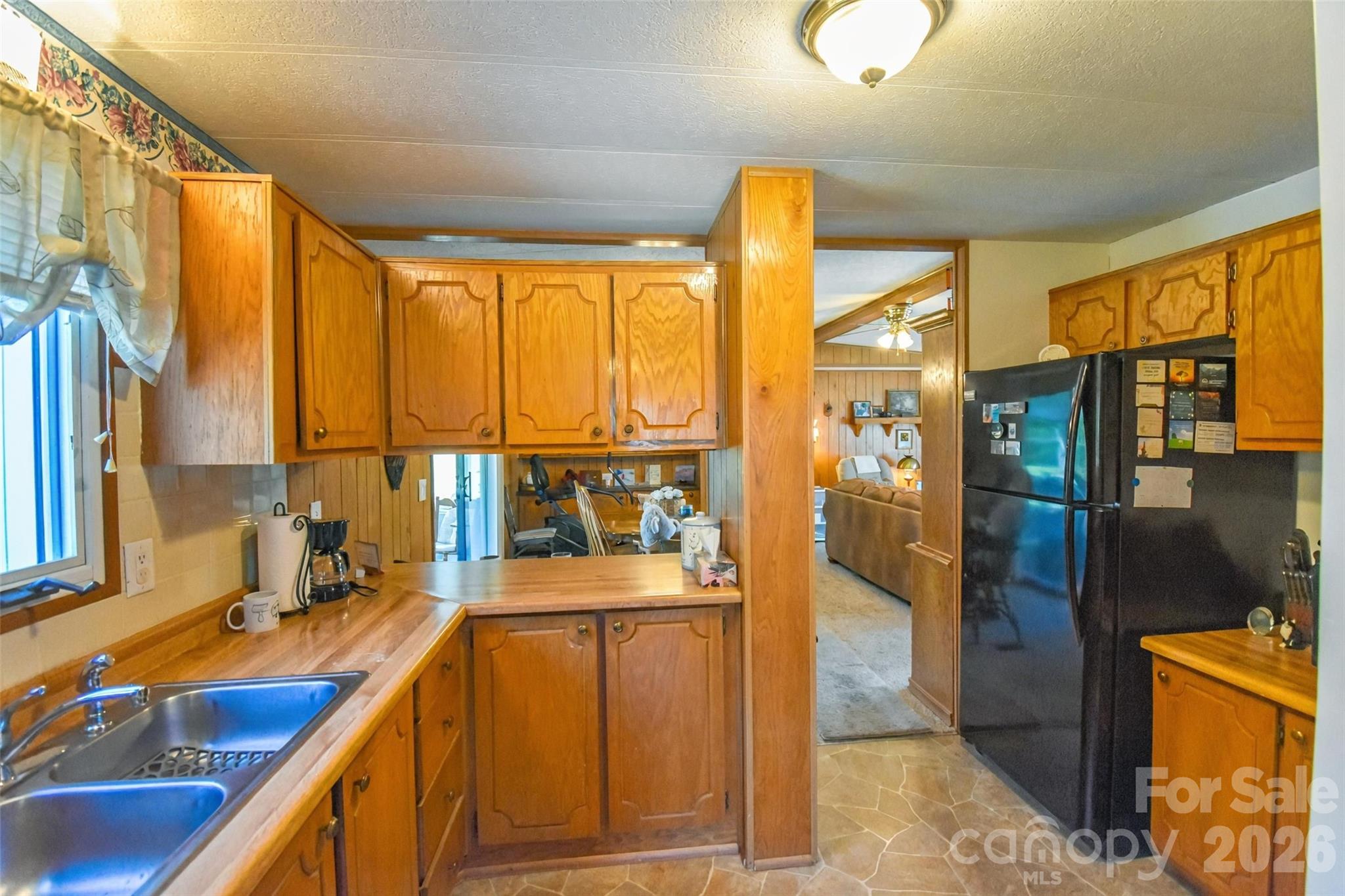 222 Cranbrook Circle