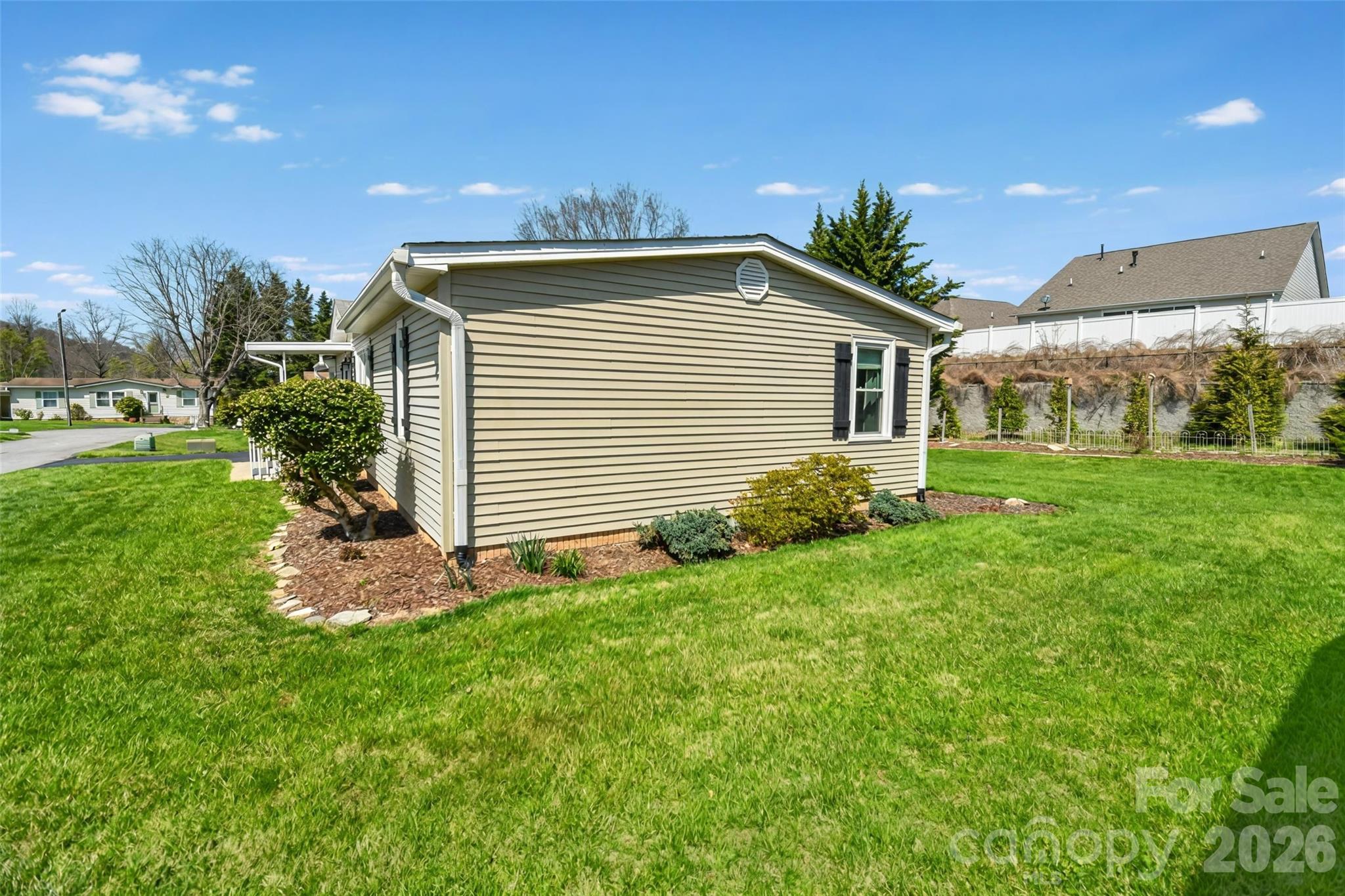 222 Cranbrook Circle