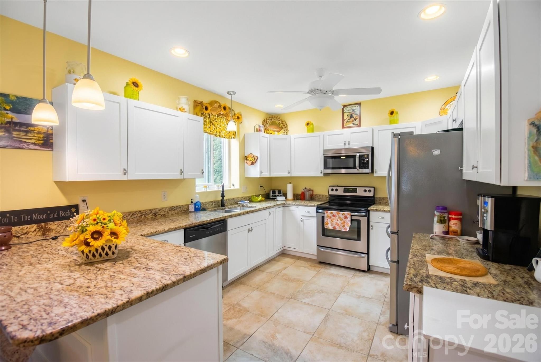 945 N Country Club Road