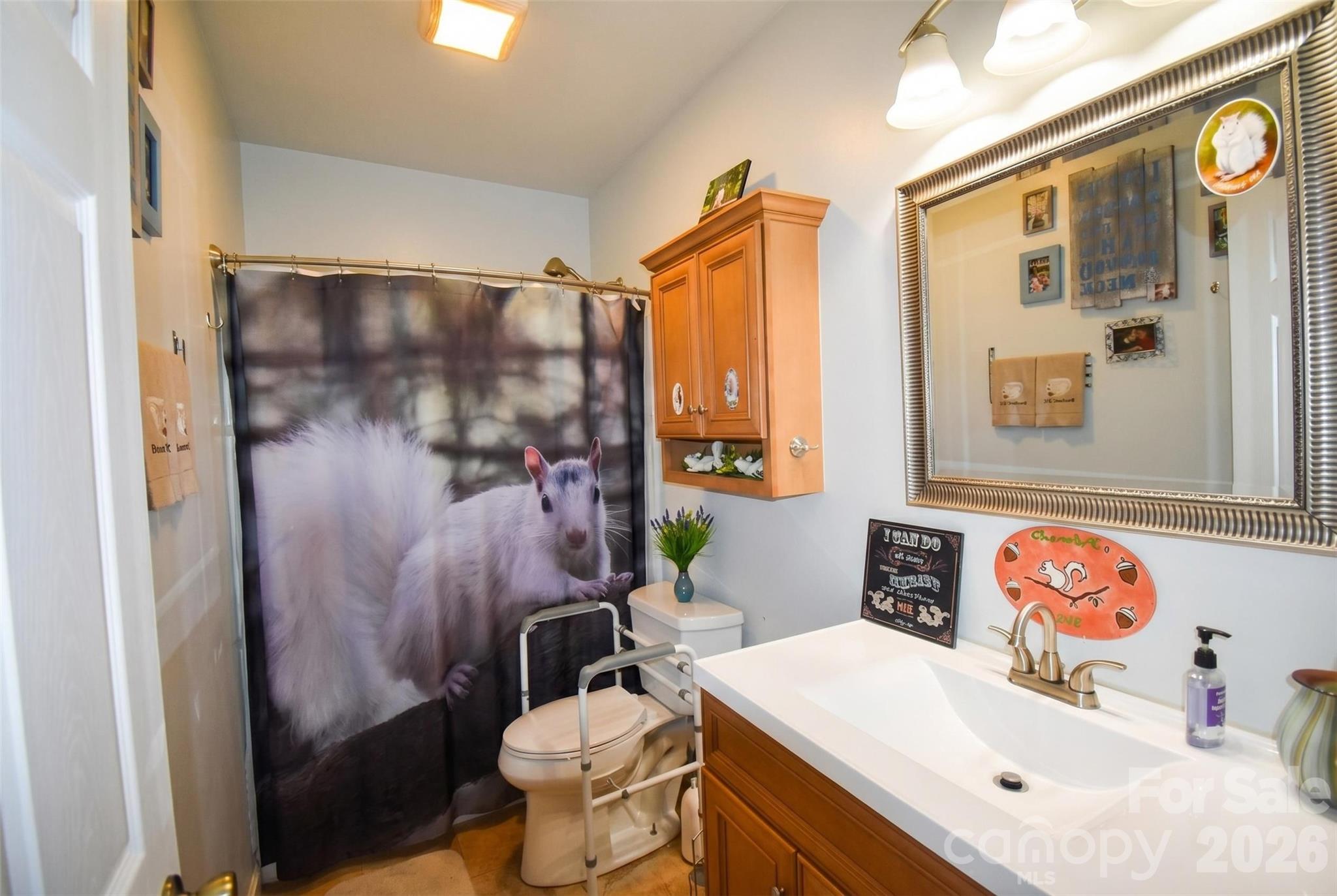 945 N Country Club Road