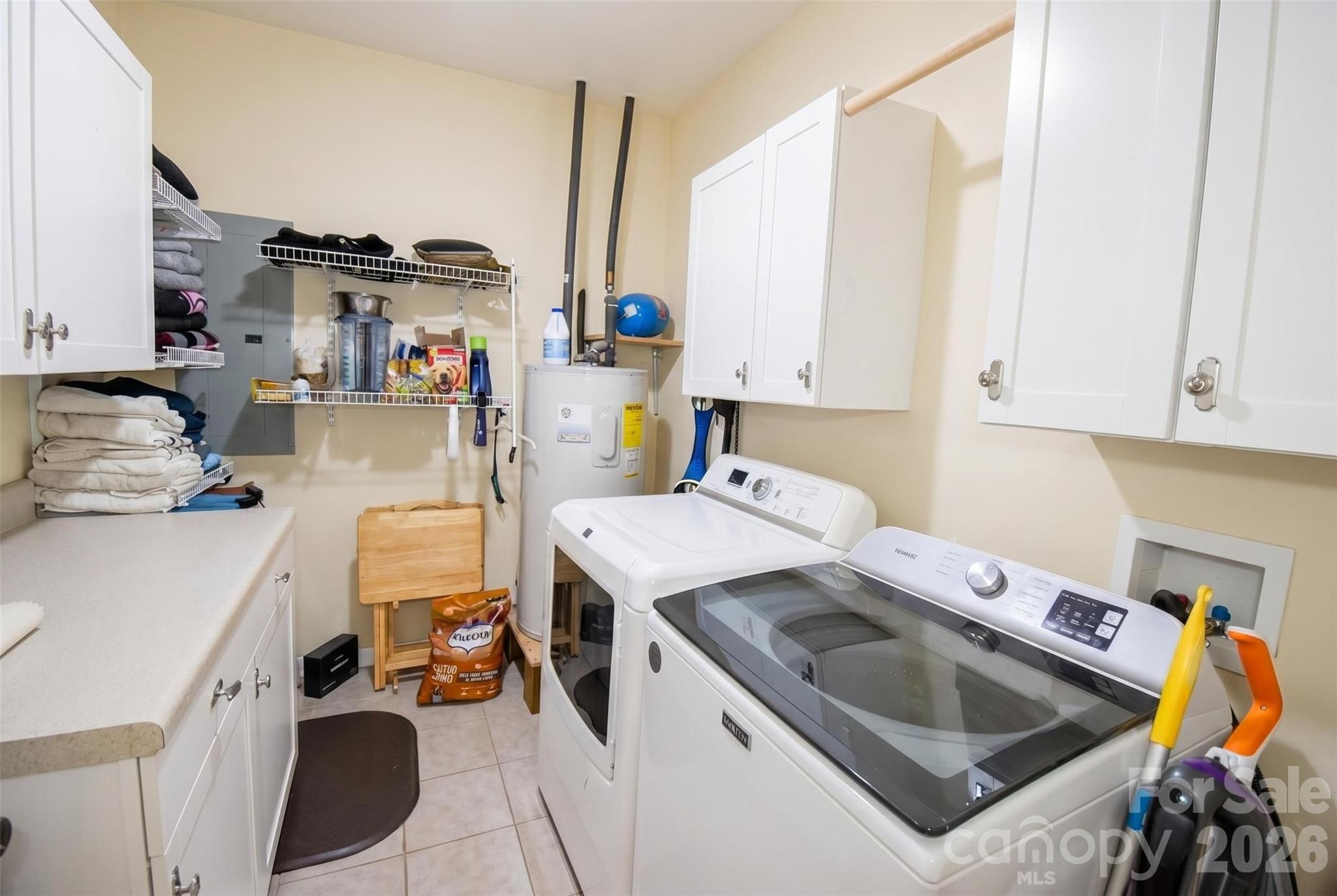 945 N Country Club Road