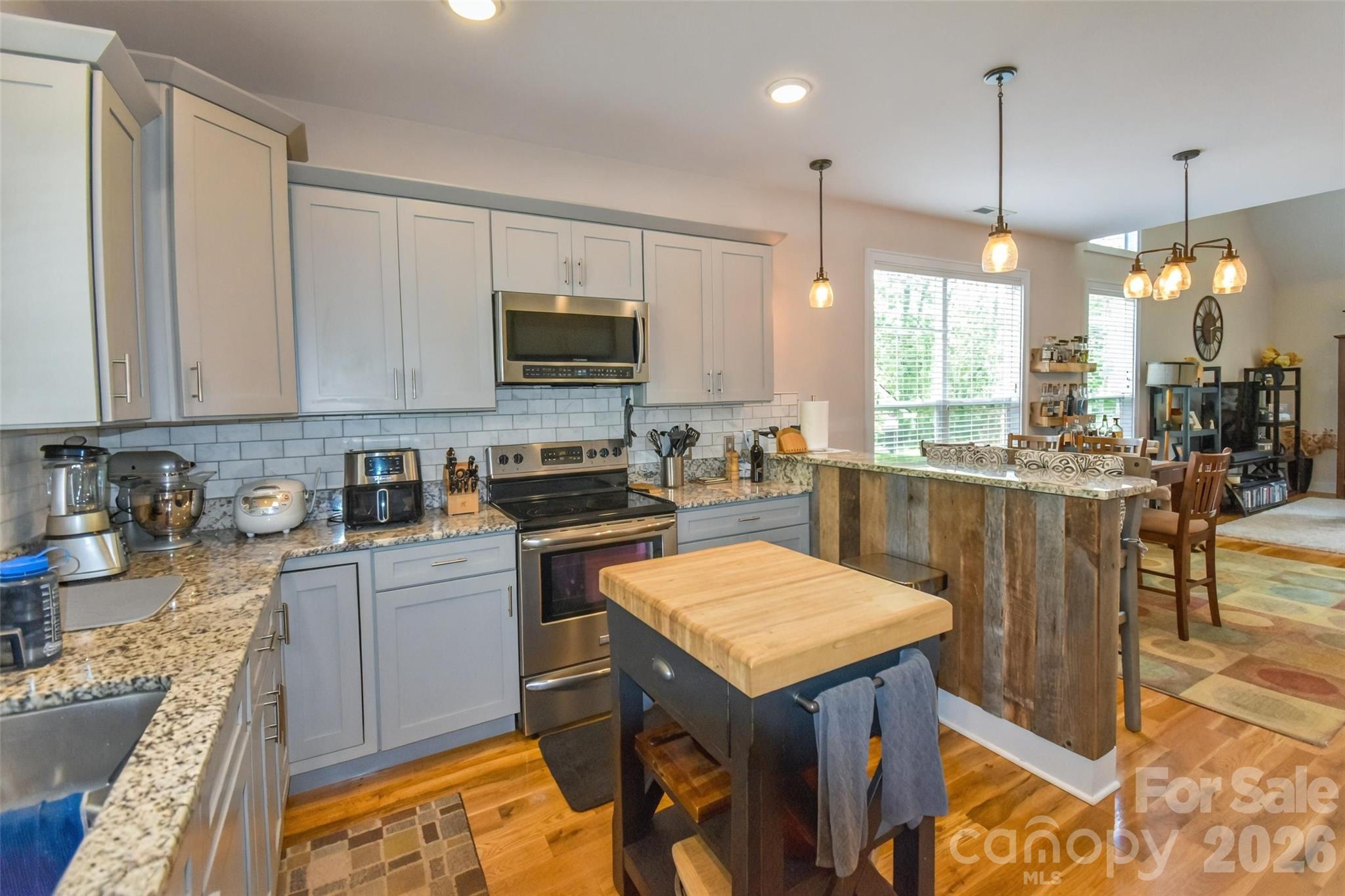 123 White Oak Road Extension