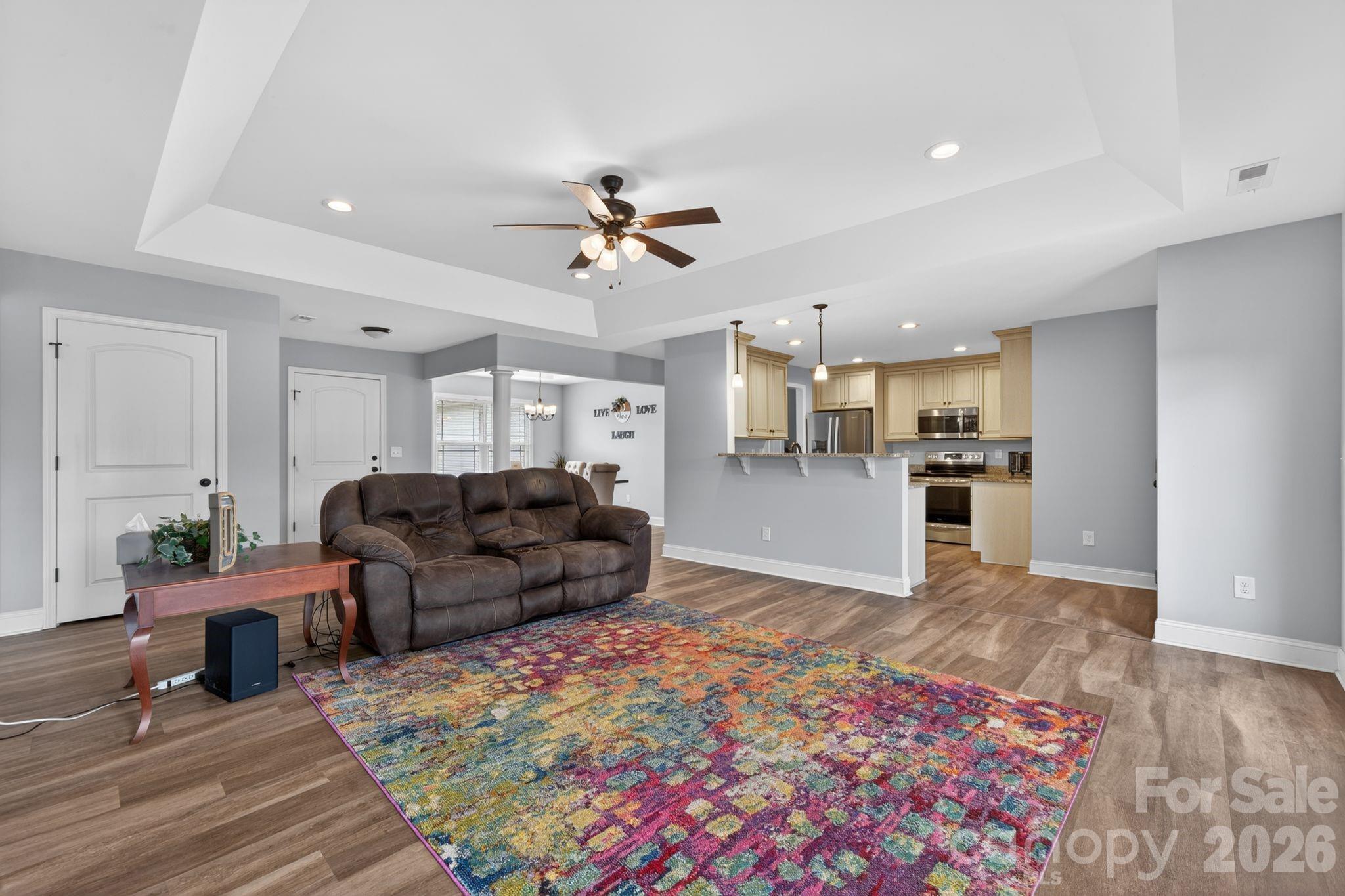 879 Doggett Road