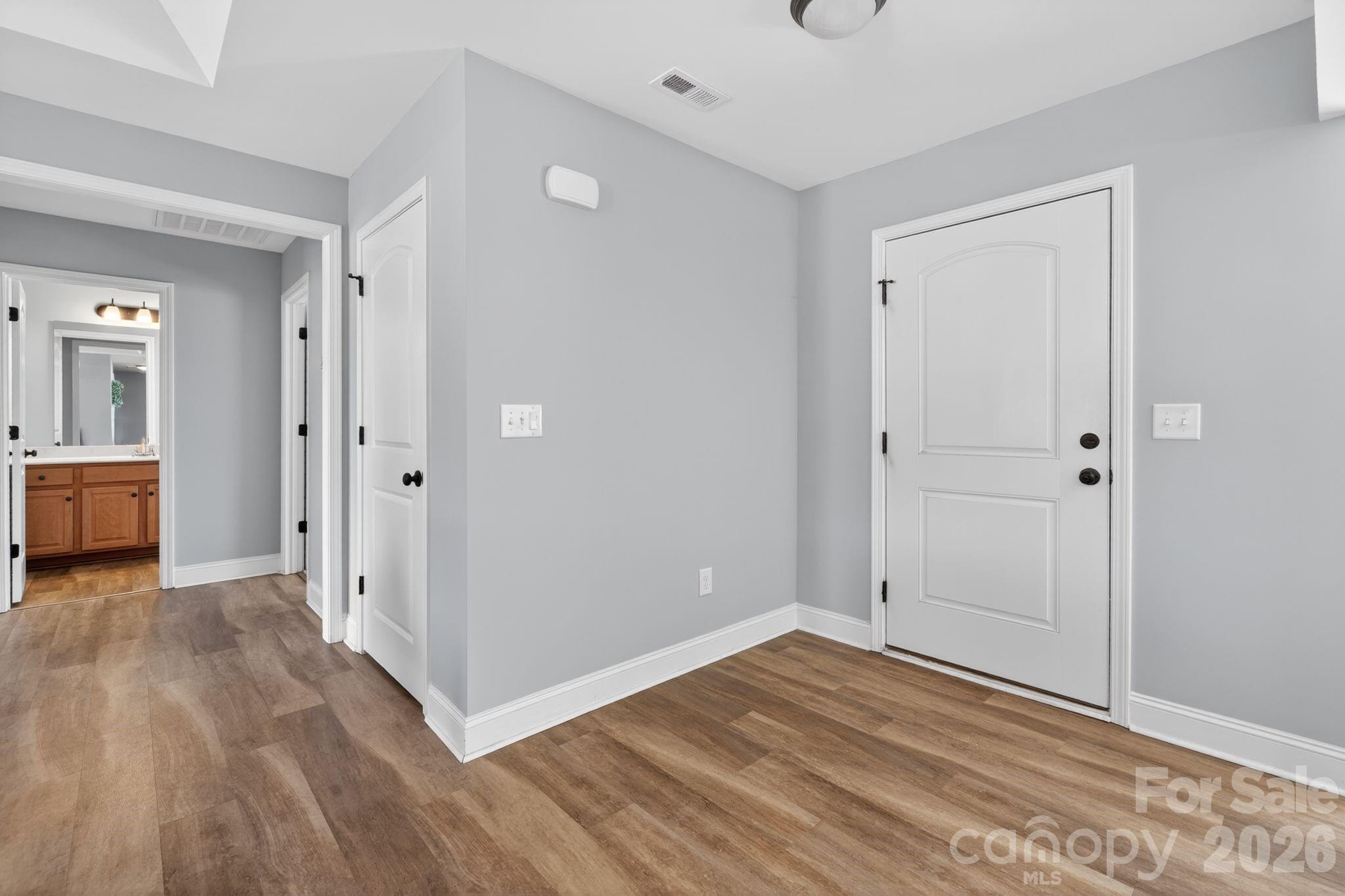 879 Doggett Road
