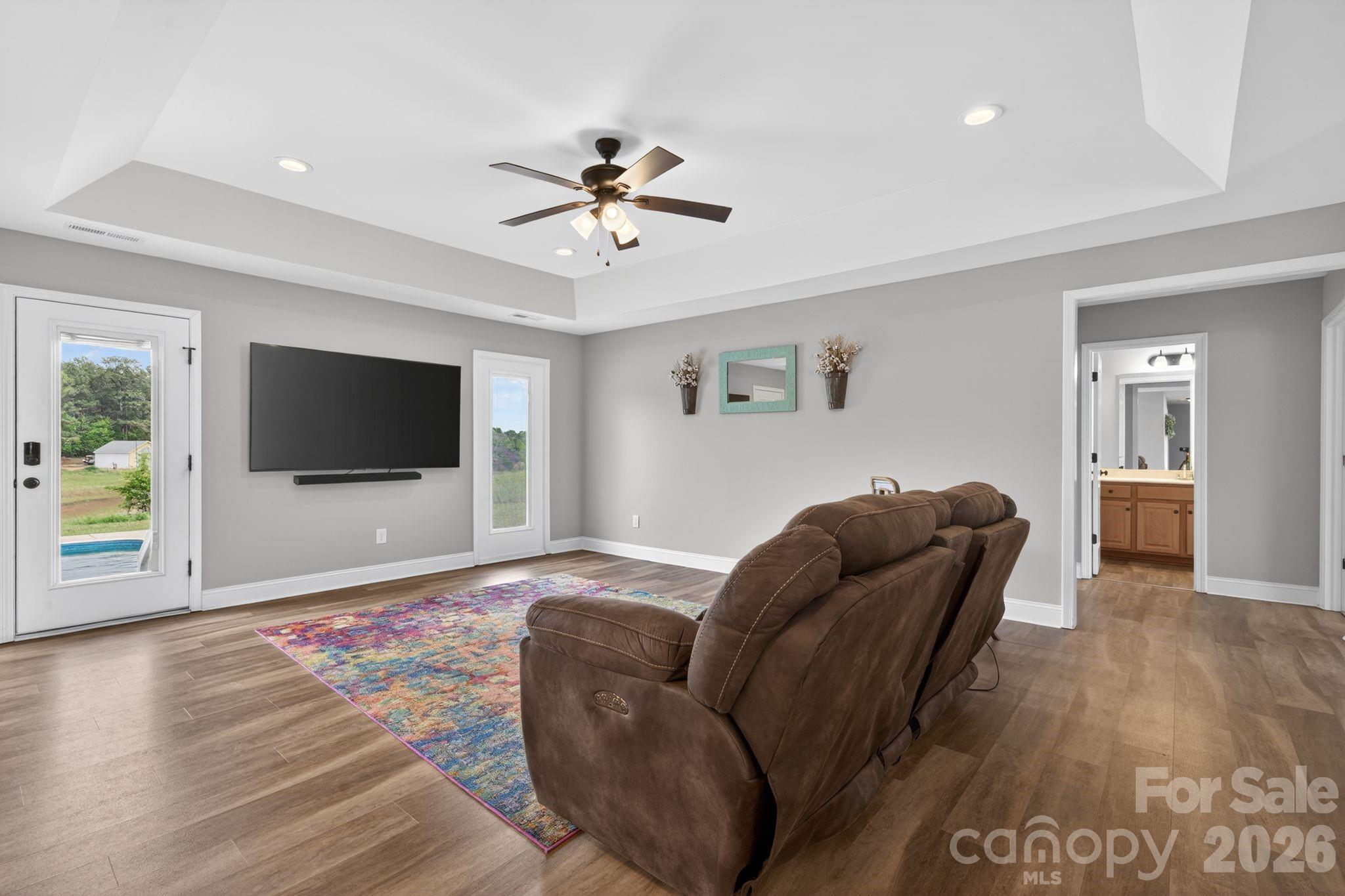 879 Doggett Road