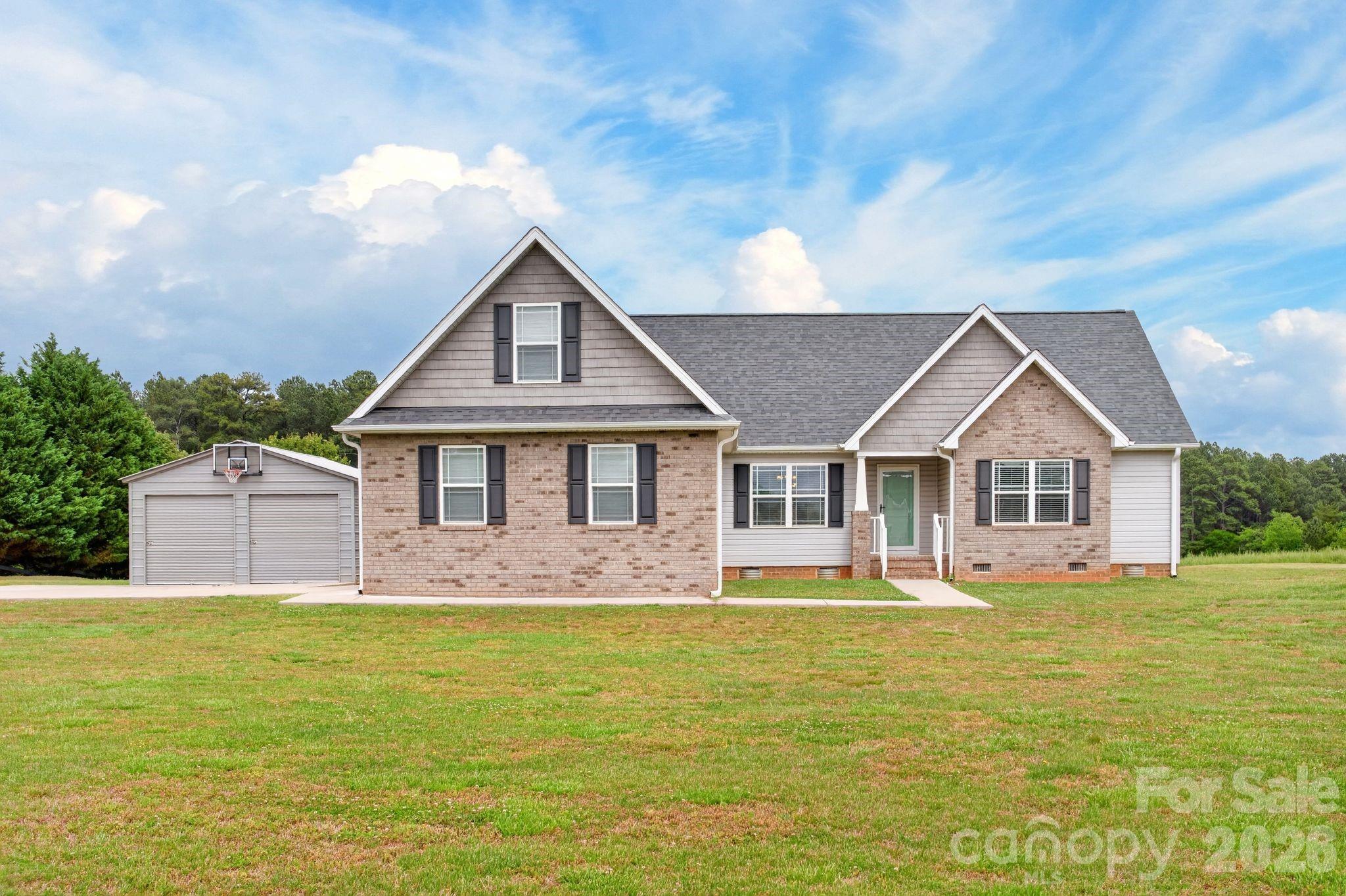 879 Doggett Road