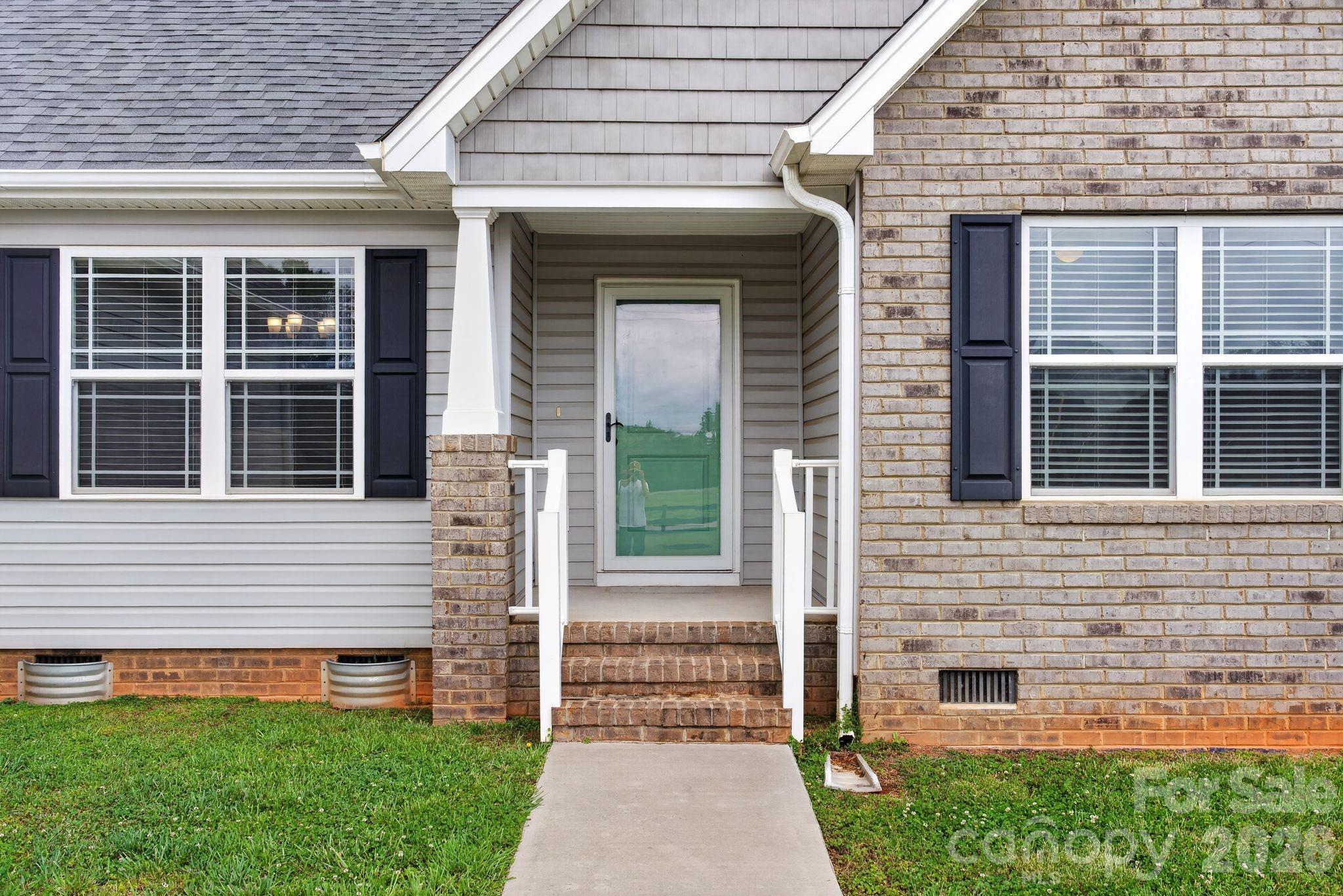 879 Doggett Road