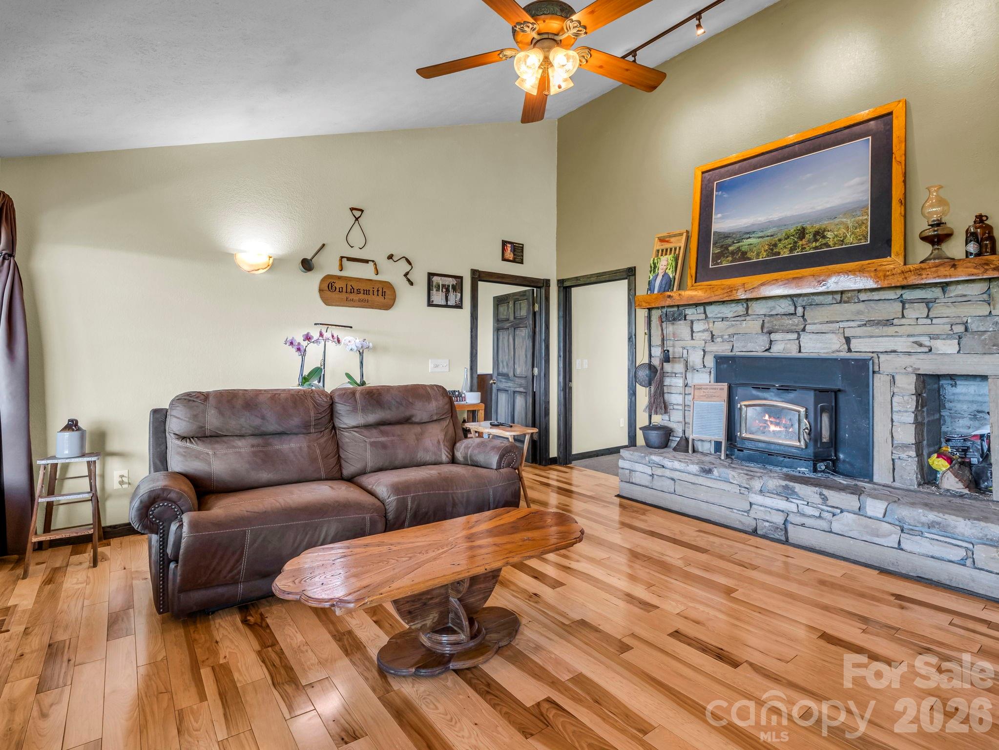 1025 Jeter Mountain Road
