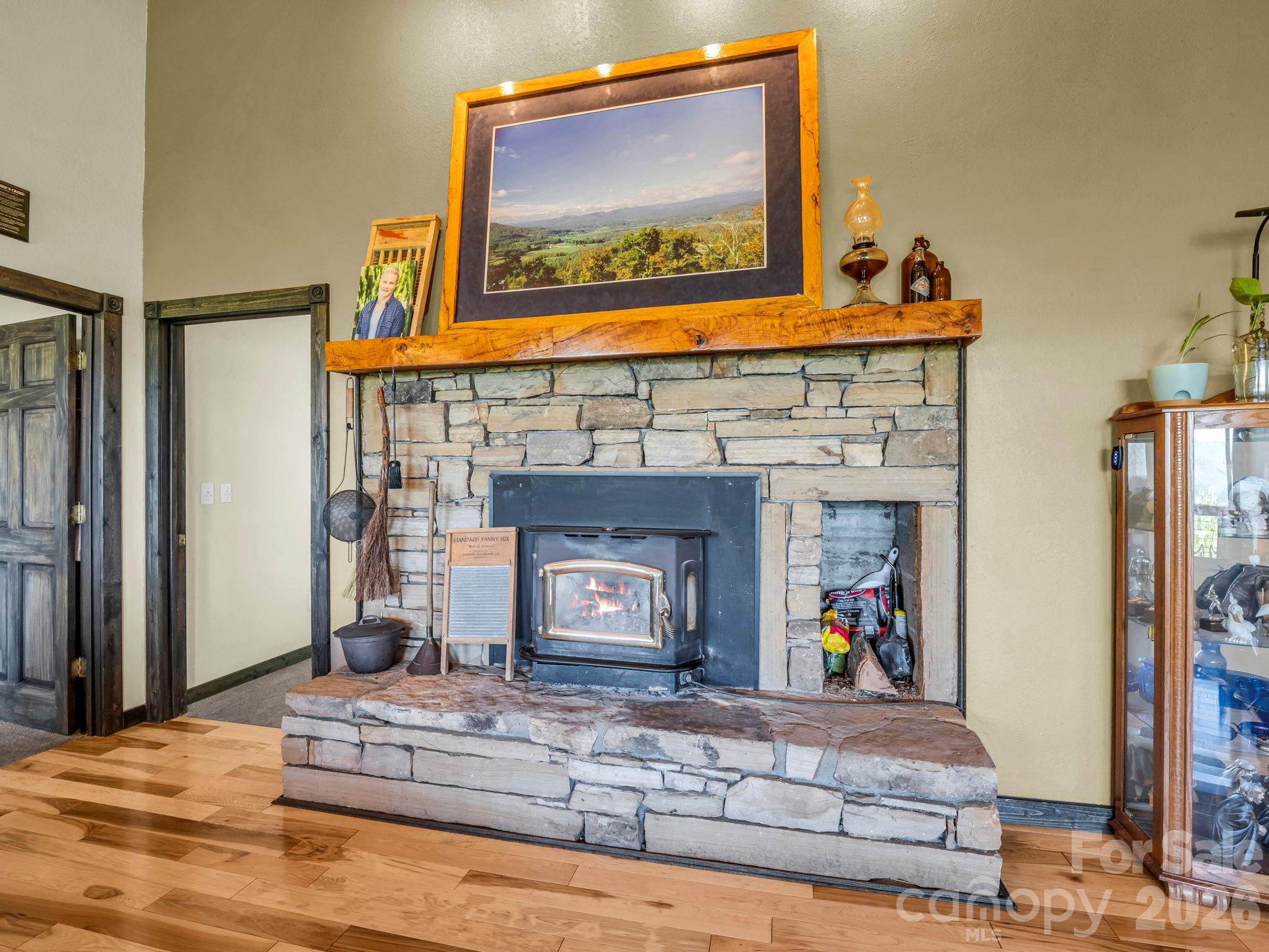 1025 Jeter Mountain Road