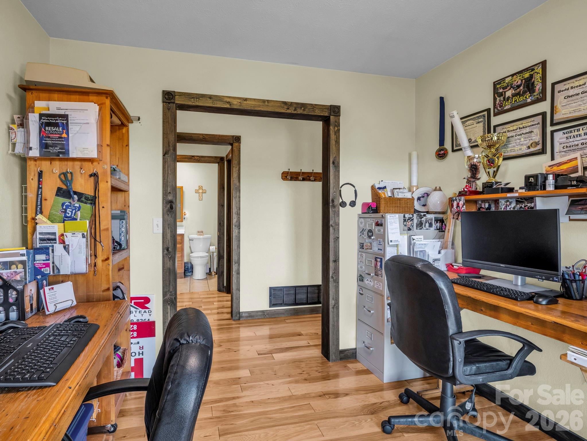 1025 Jeter Mountain Road
