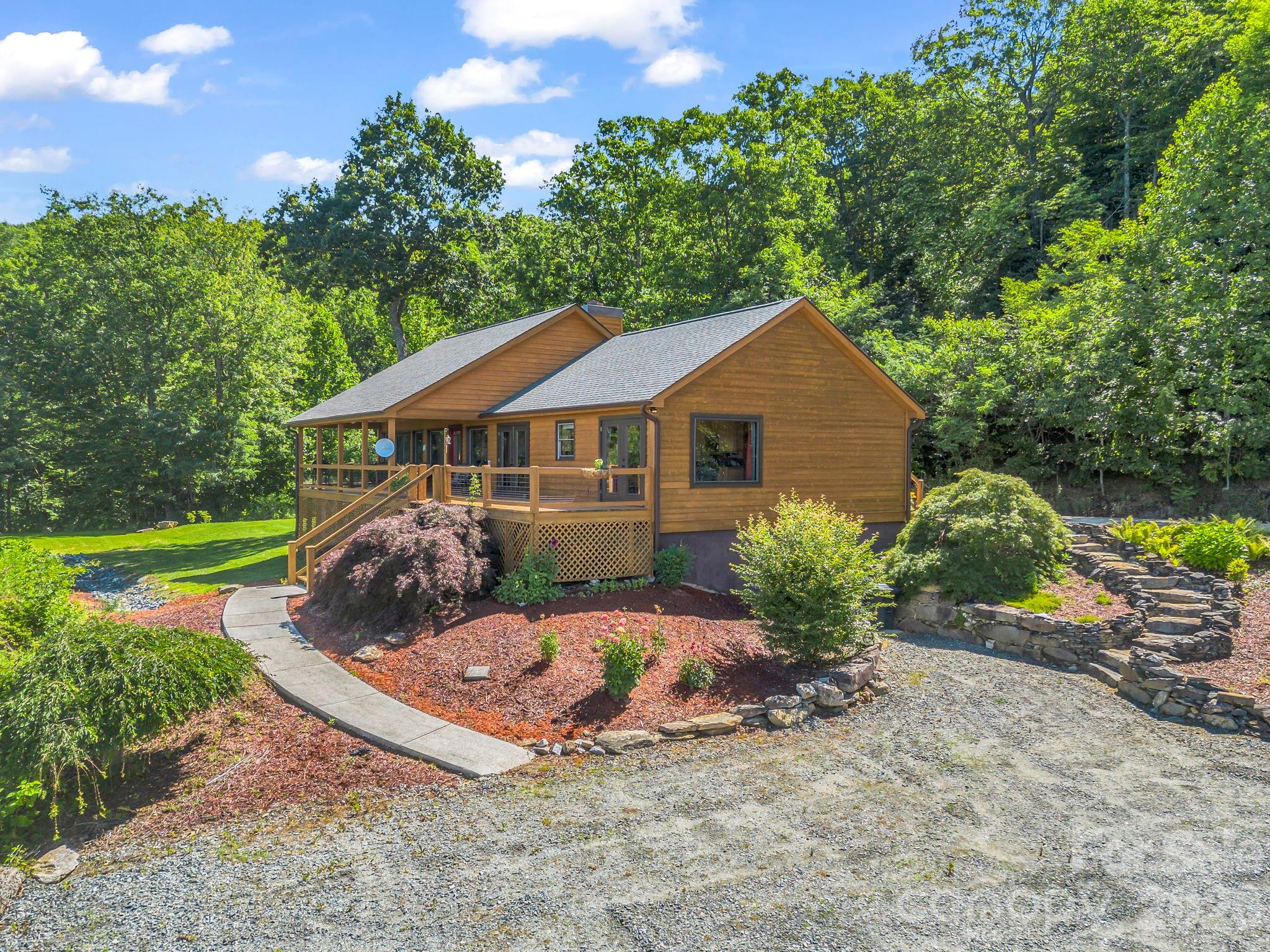 1025 Jeter Mountain Road