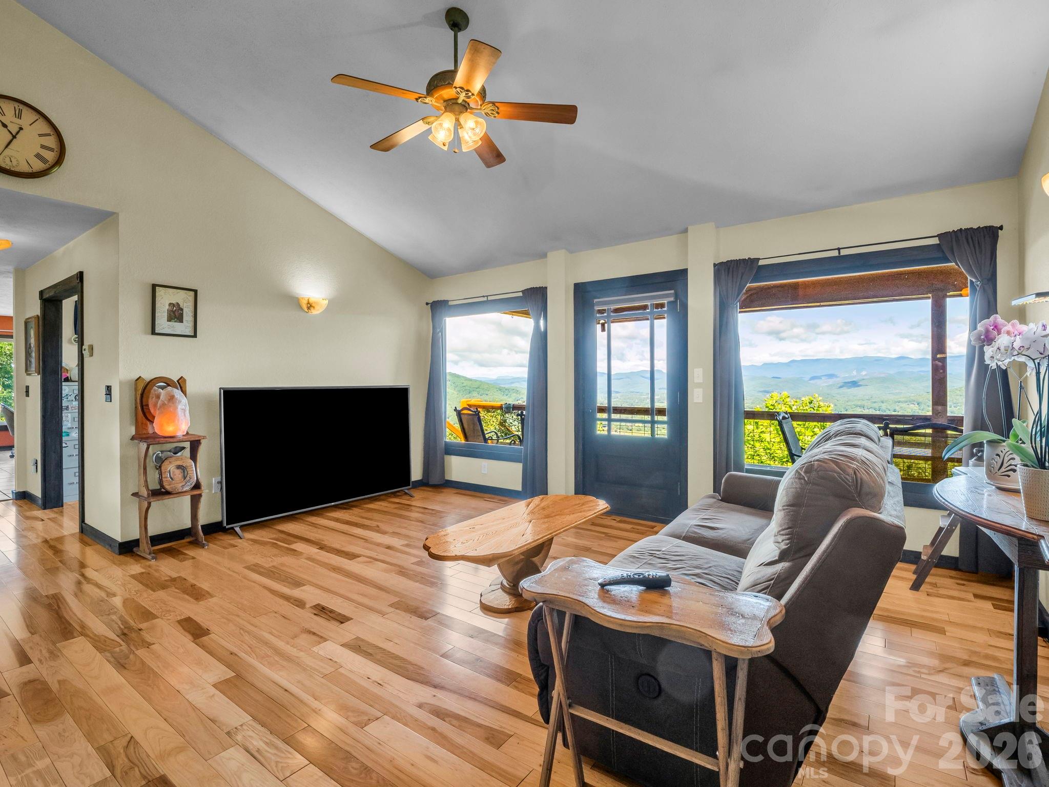1025 Jeter Mountain Road