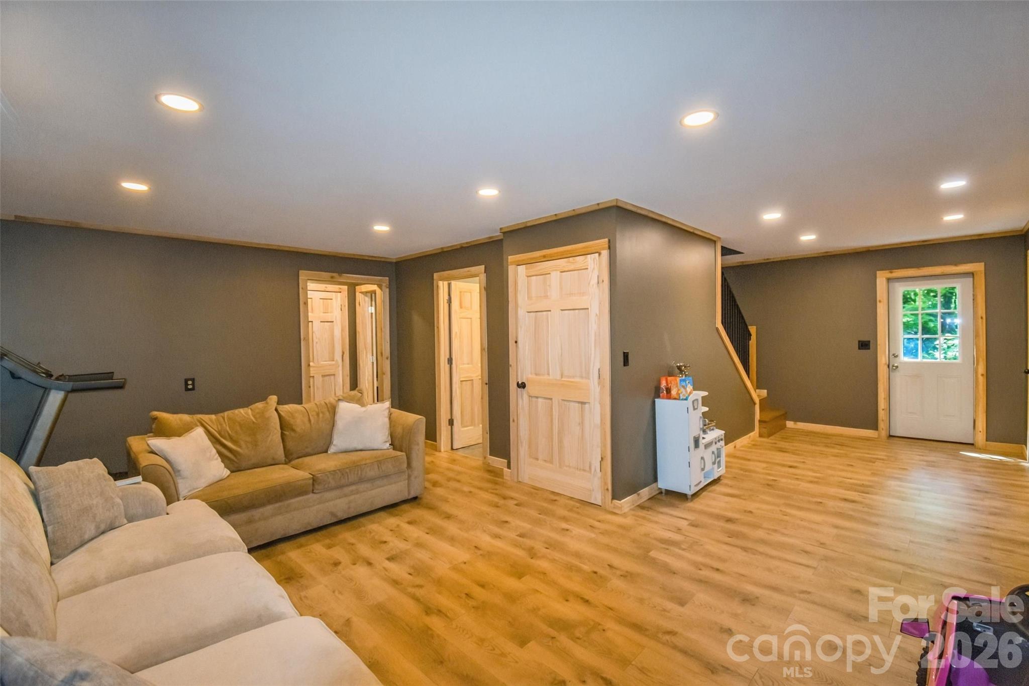 336 Hillside Road