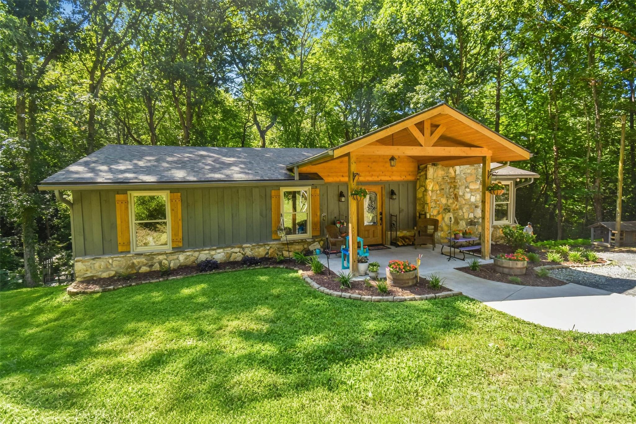 336 Hillside Road