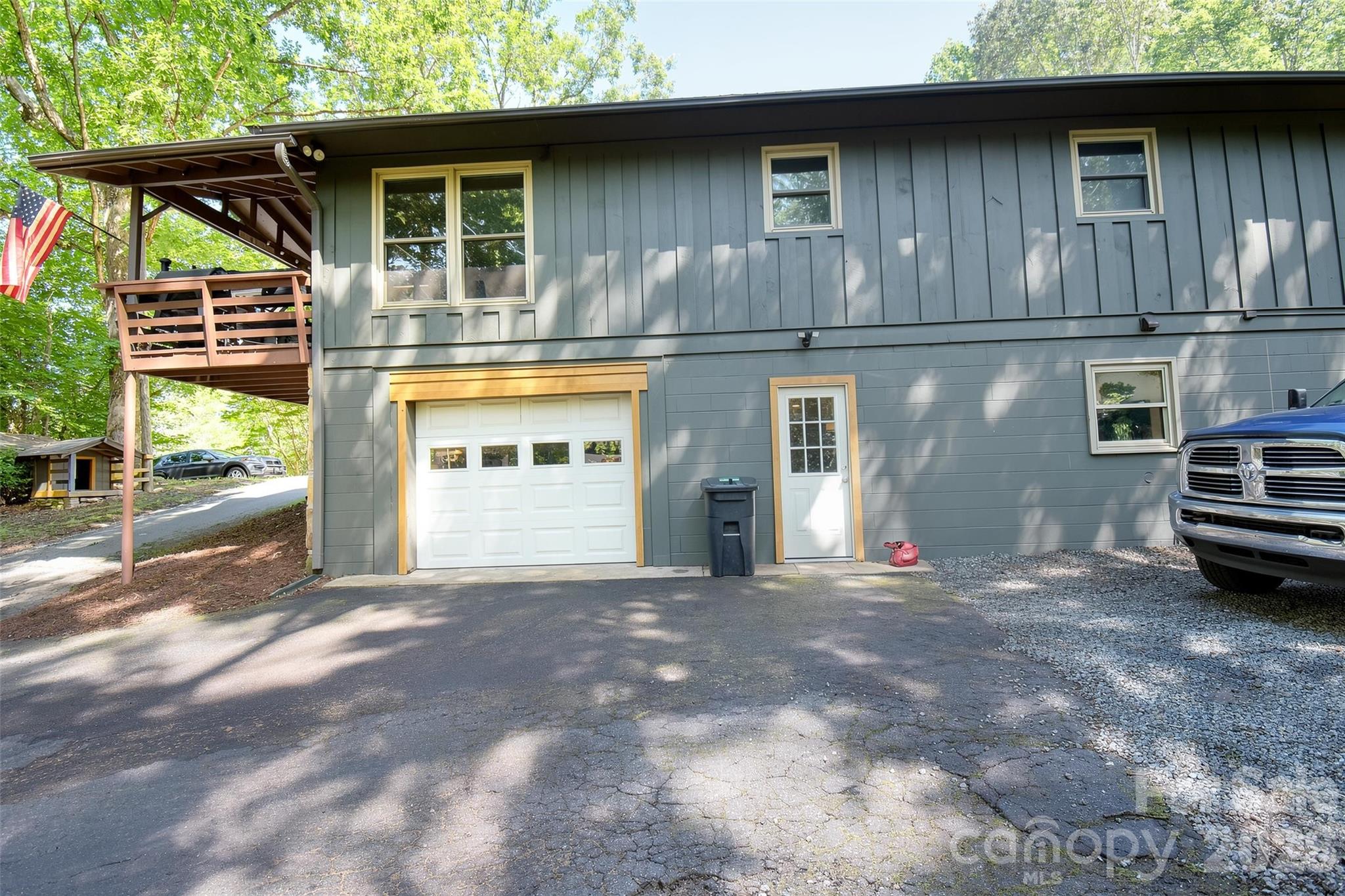 336 Hillside Road