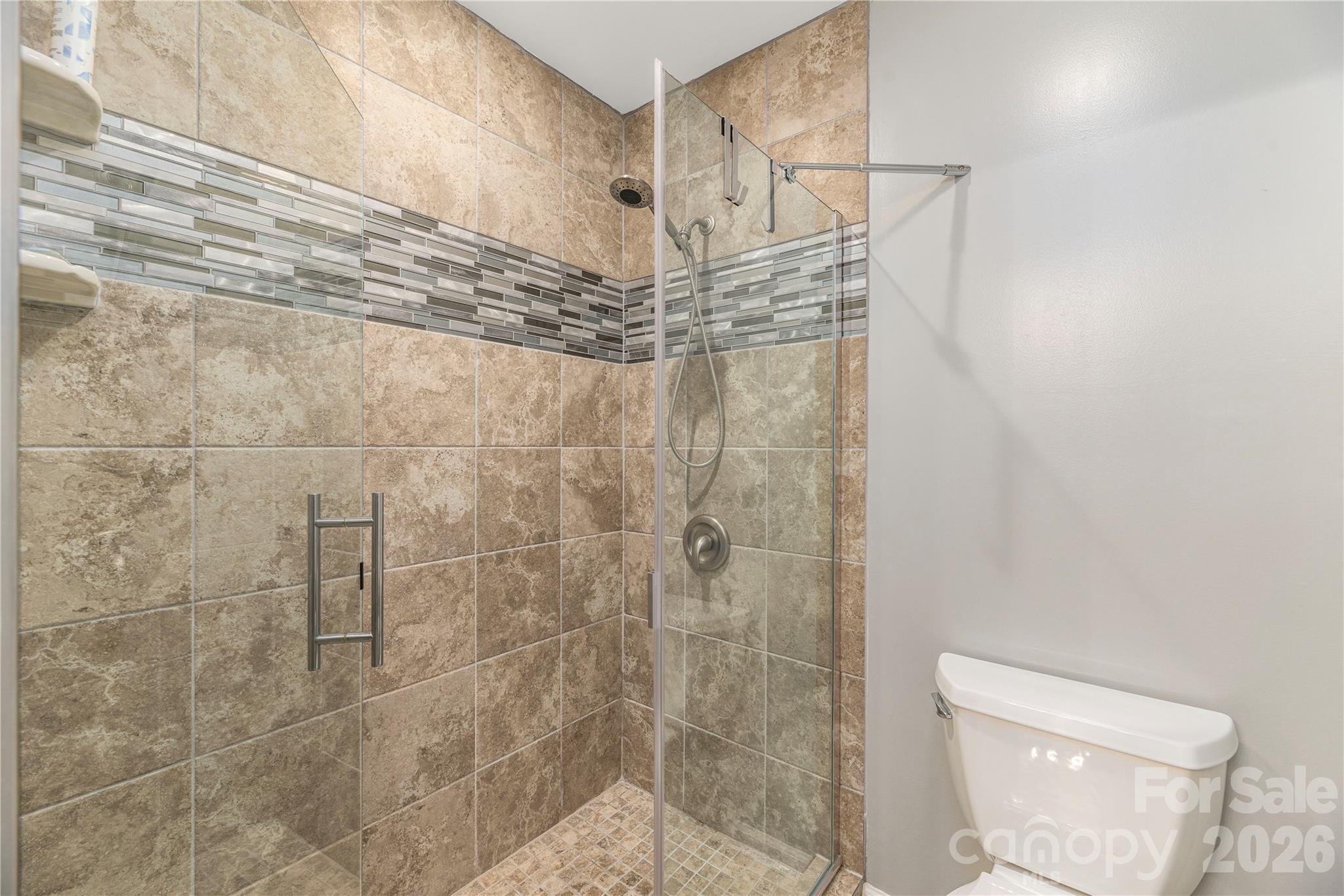 204 Live Oak Lane