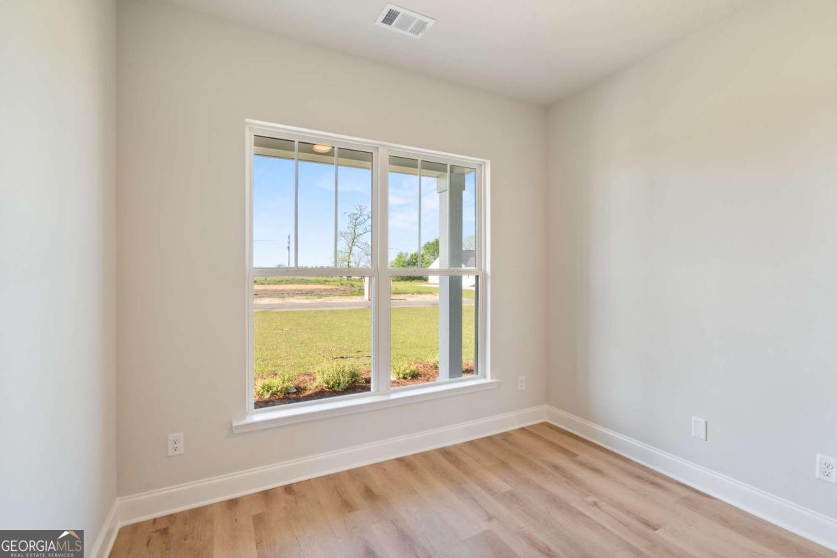 213 Manchester Drive LOT 13