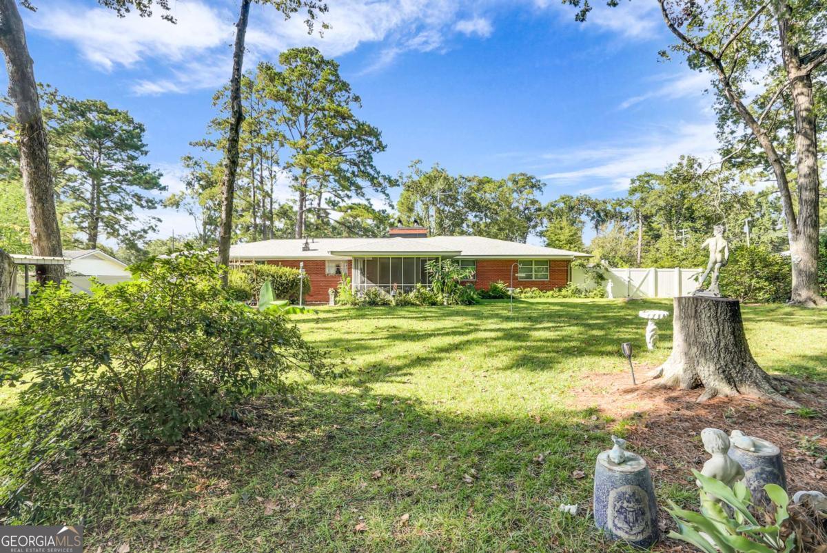 97 Azalea Avenue