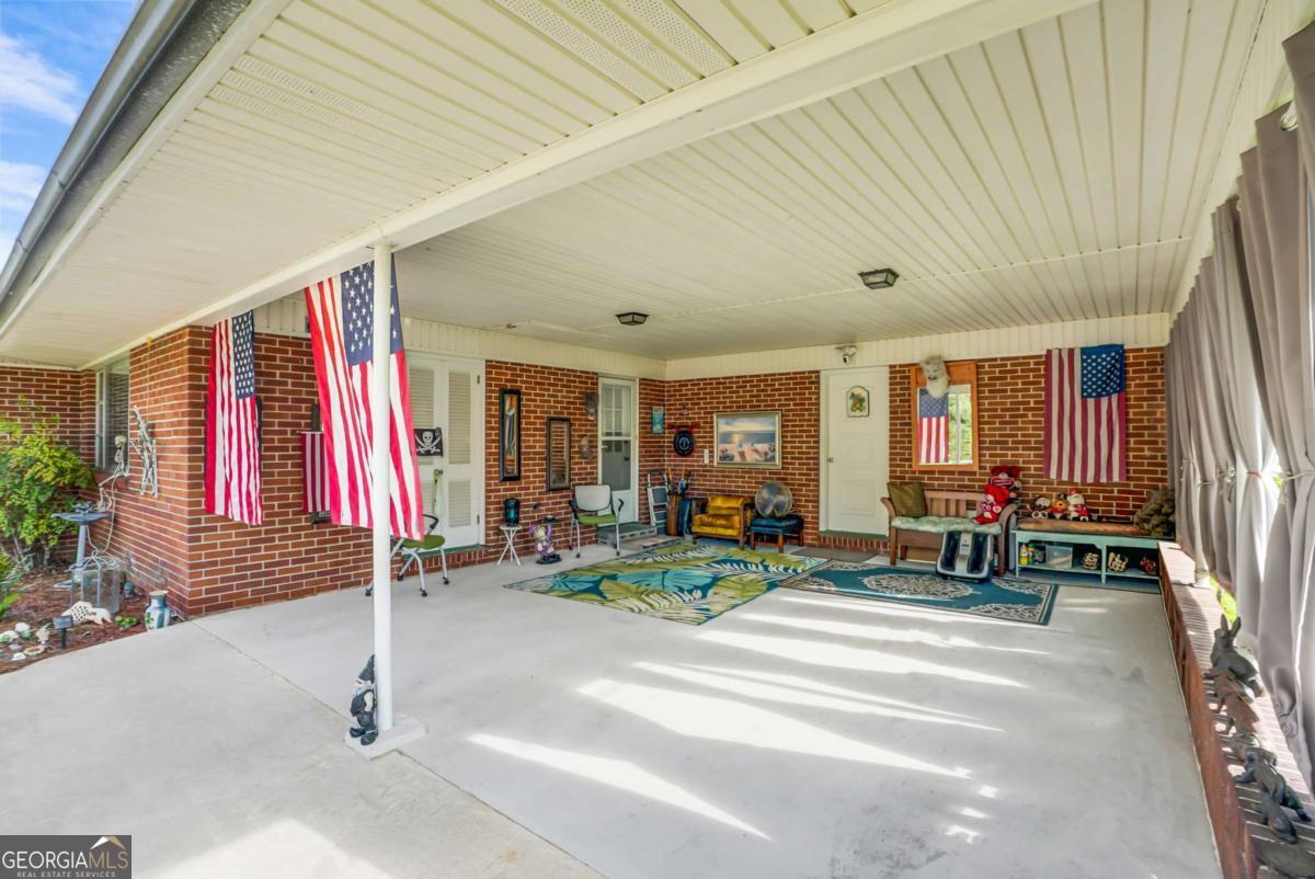 97 Azalea Avenue