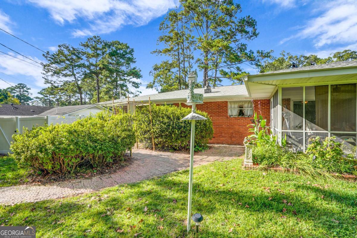 97 Azalea Avenue