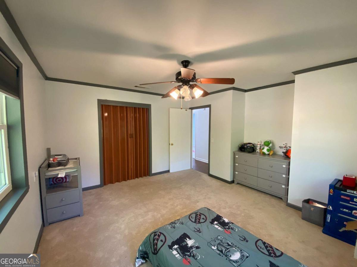 394 Thompson Lane