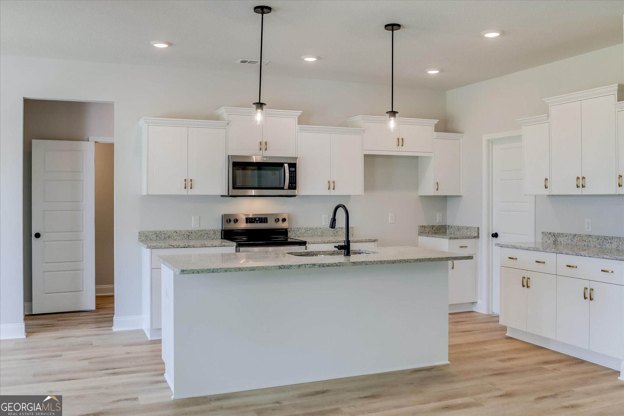 315 Livingston Bend