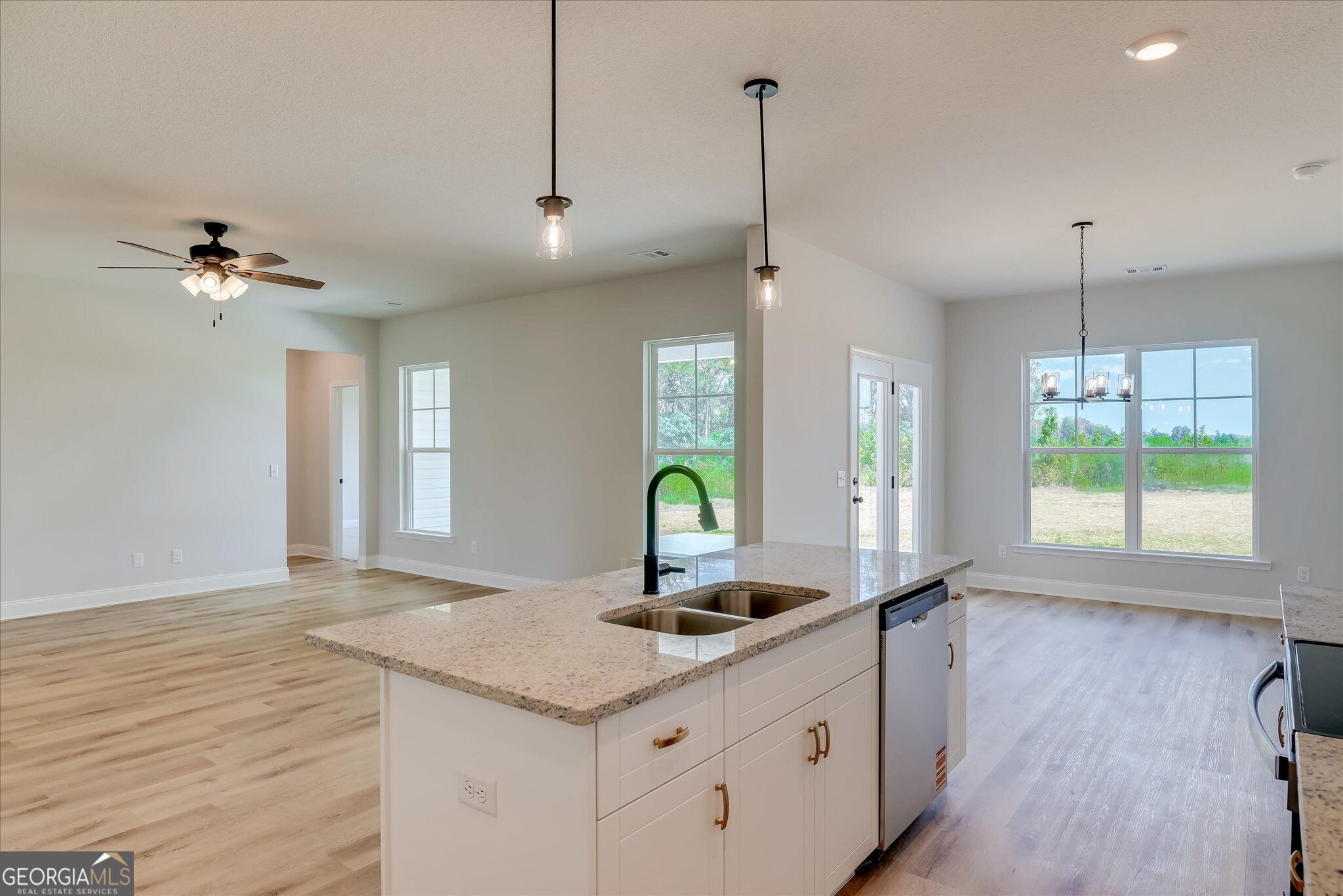 315 Livingston Bend