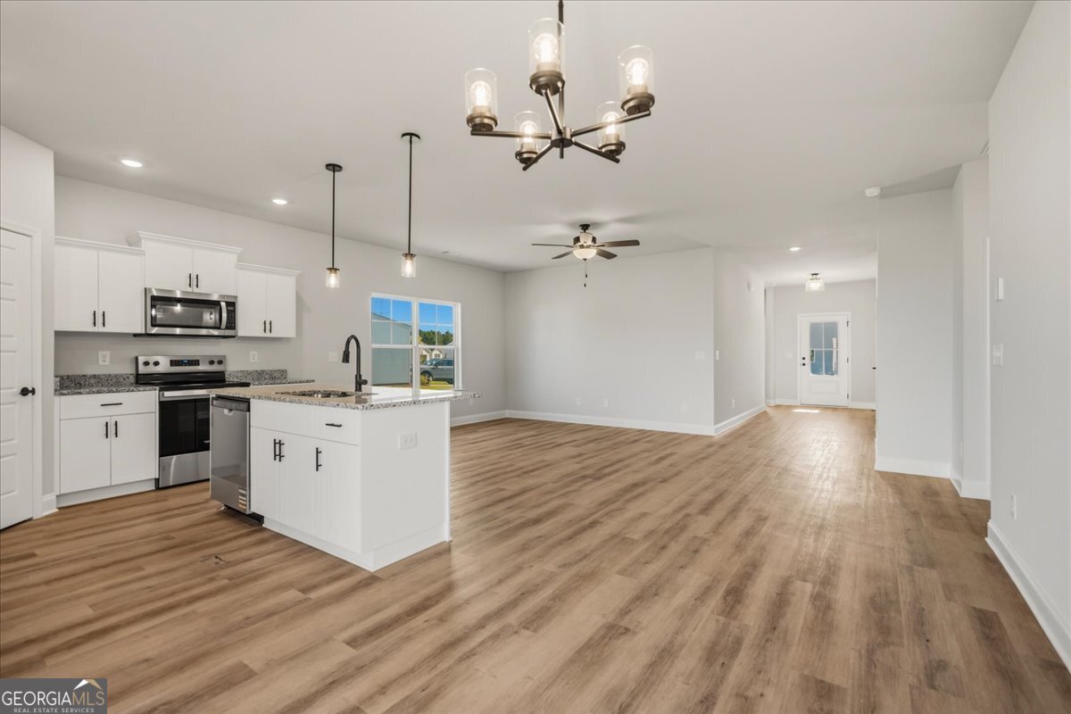 98 Susan Drive