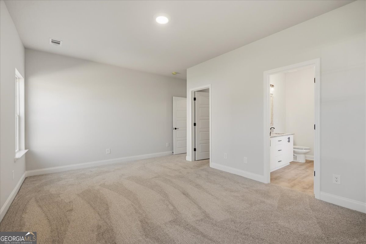 98 Susan Drive